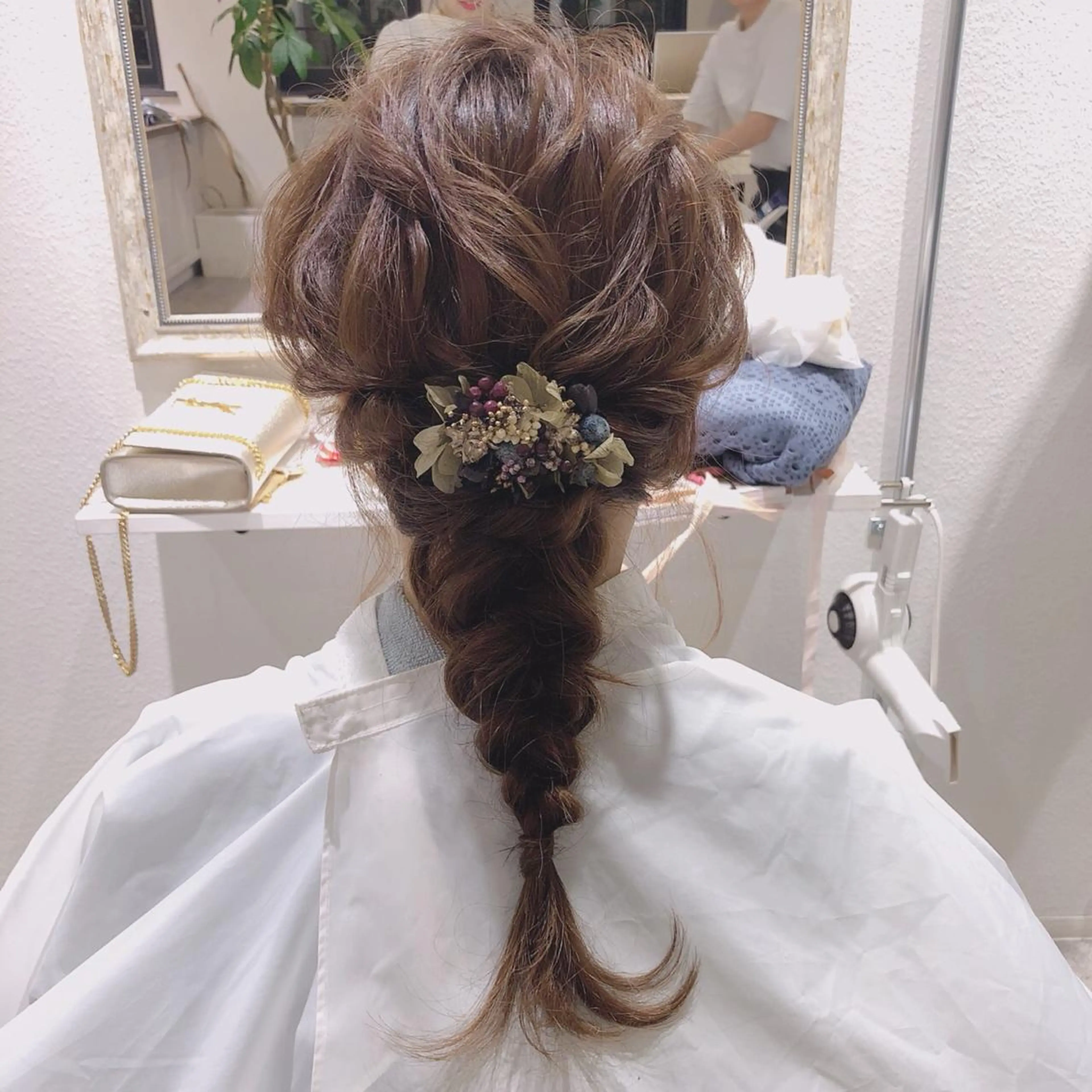 ミディアム ヘアアレンジ ヘアセット 渡辺 加菜子のヘアスタイル