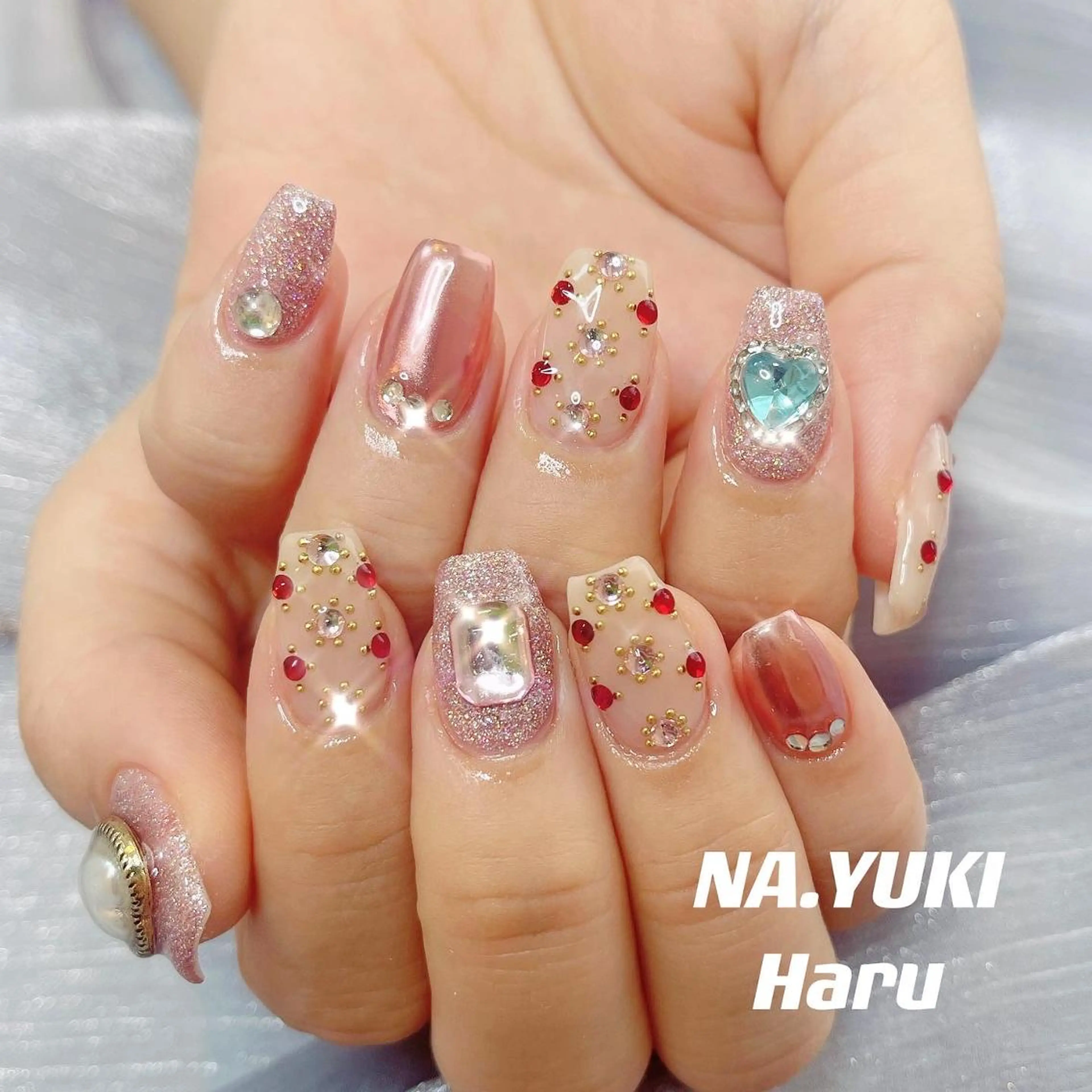ネイル ハンドネイル ハンドケア ナユキNA.YUKI 池袋店のネイルデザイン