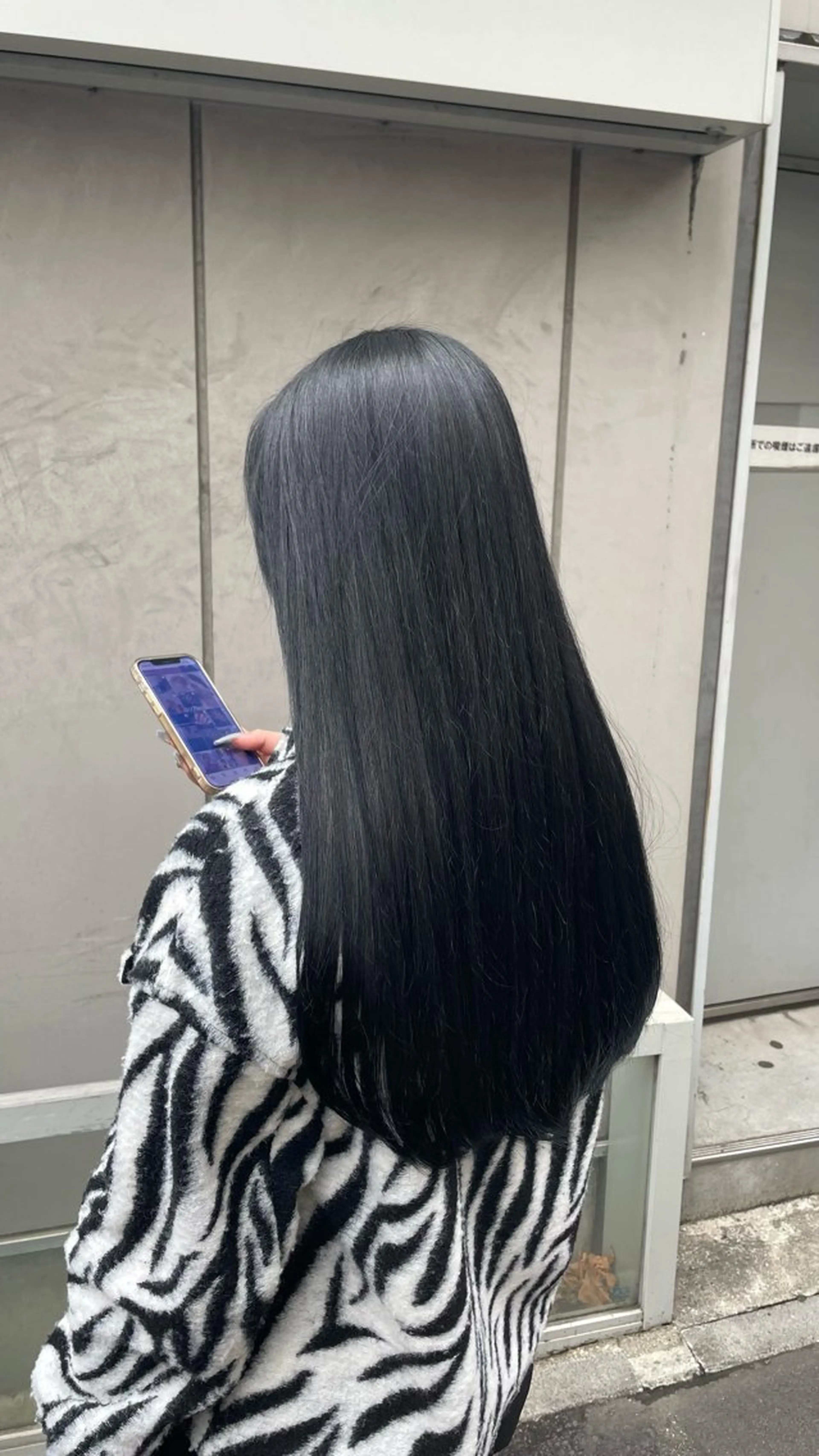 ロング カラー 透明感カラー 髪質改善 ヘアカラー トリートメント 韓国暗髪🩶レイヤー 🩶hayatoのヘアスタイル