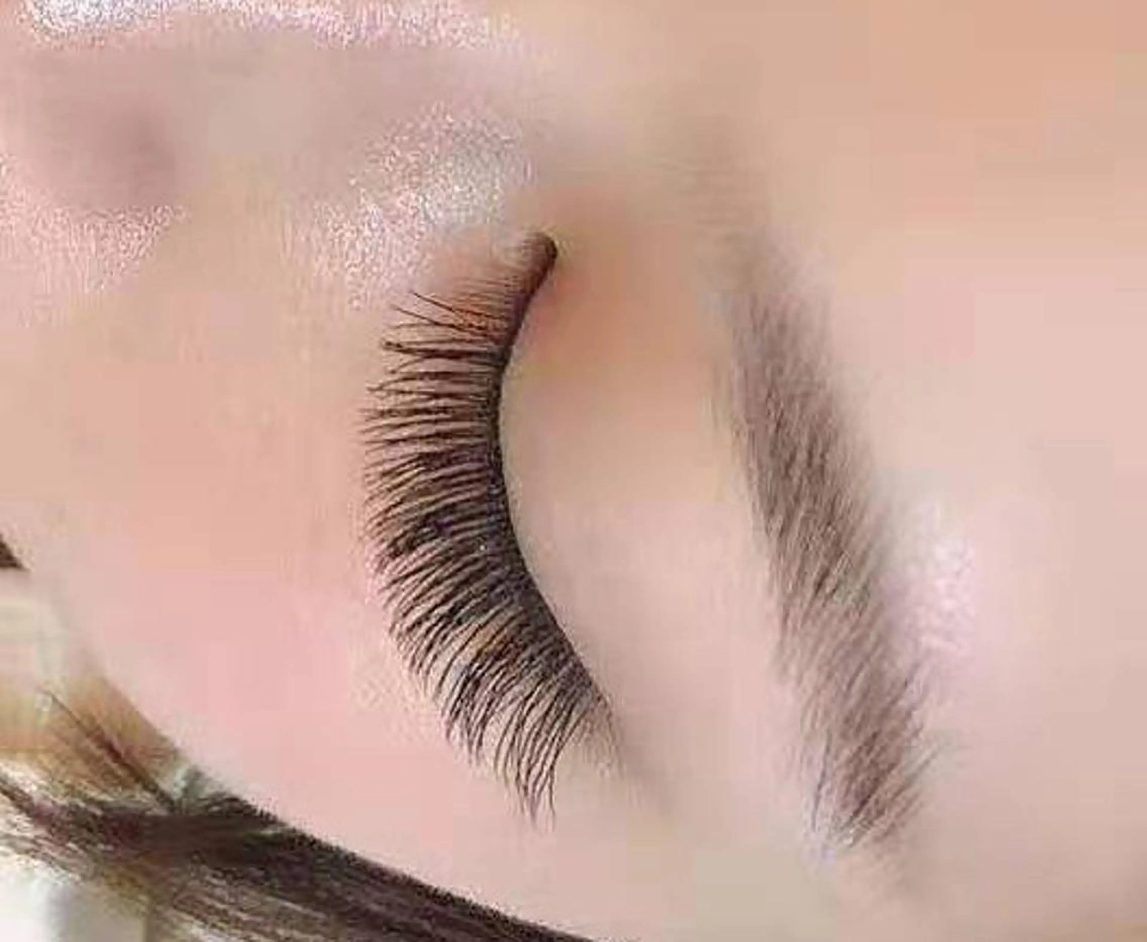 マツエク・マツパ 付け放題 フラットラッシュ マツエク Ali Beauty Salon 新小岩のマツエク・マツパデザイン