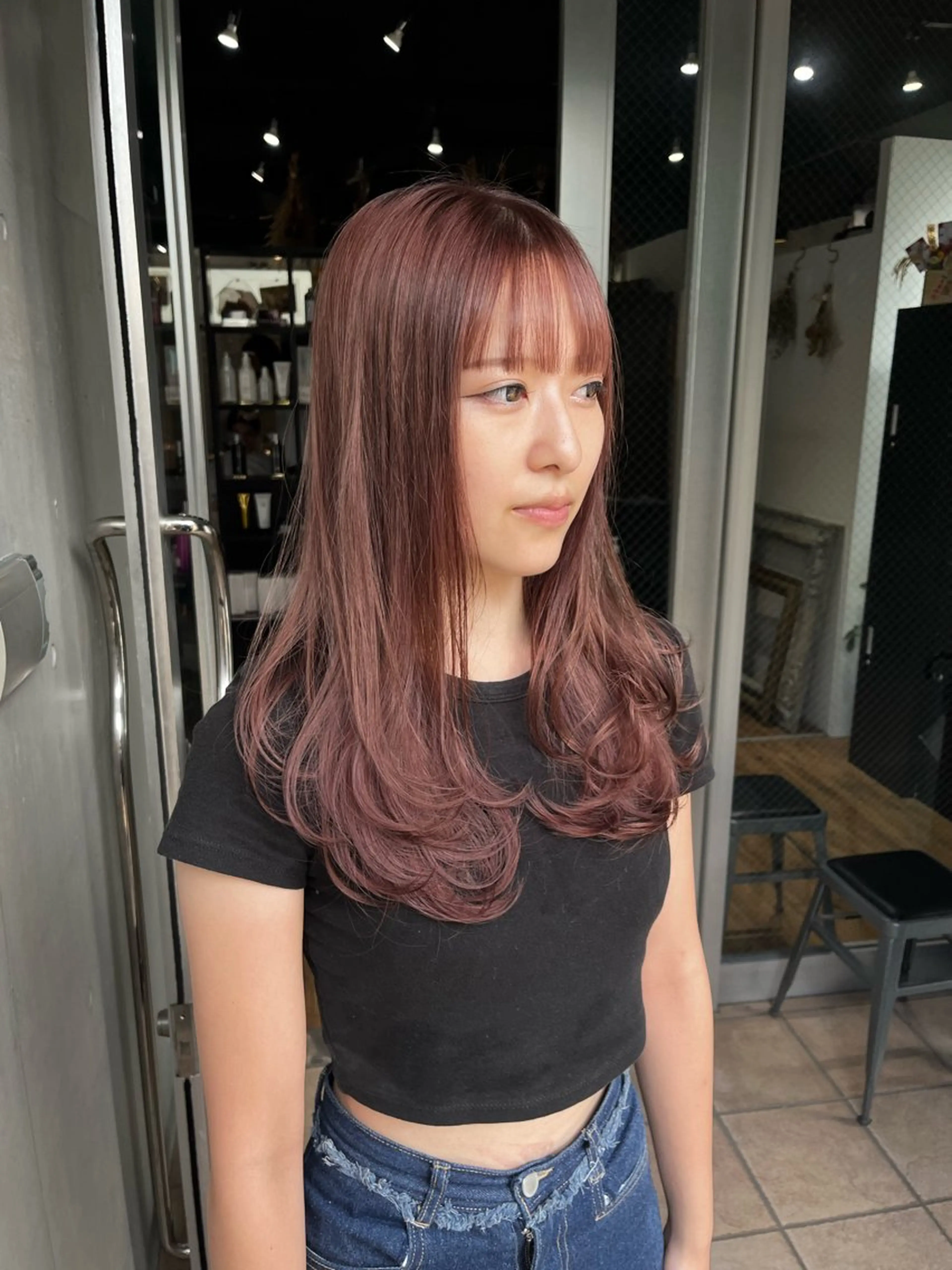 ロング カラー ベージュカラー ブラウンカラー ピンクカラー ピンクベージュ ピンクブラウン ヘアカラー トリートメント ミルクティーベージュ 🌿店長　清水ひとみのヘアスタイル