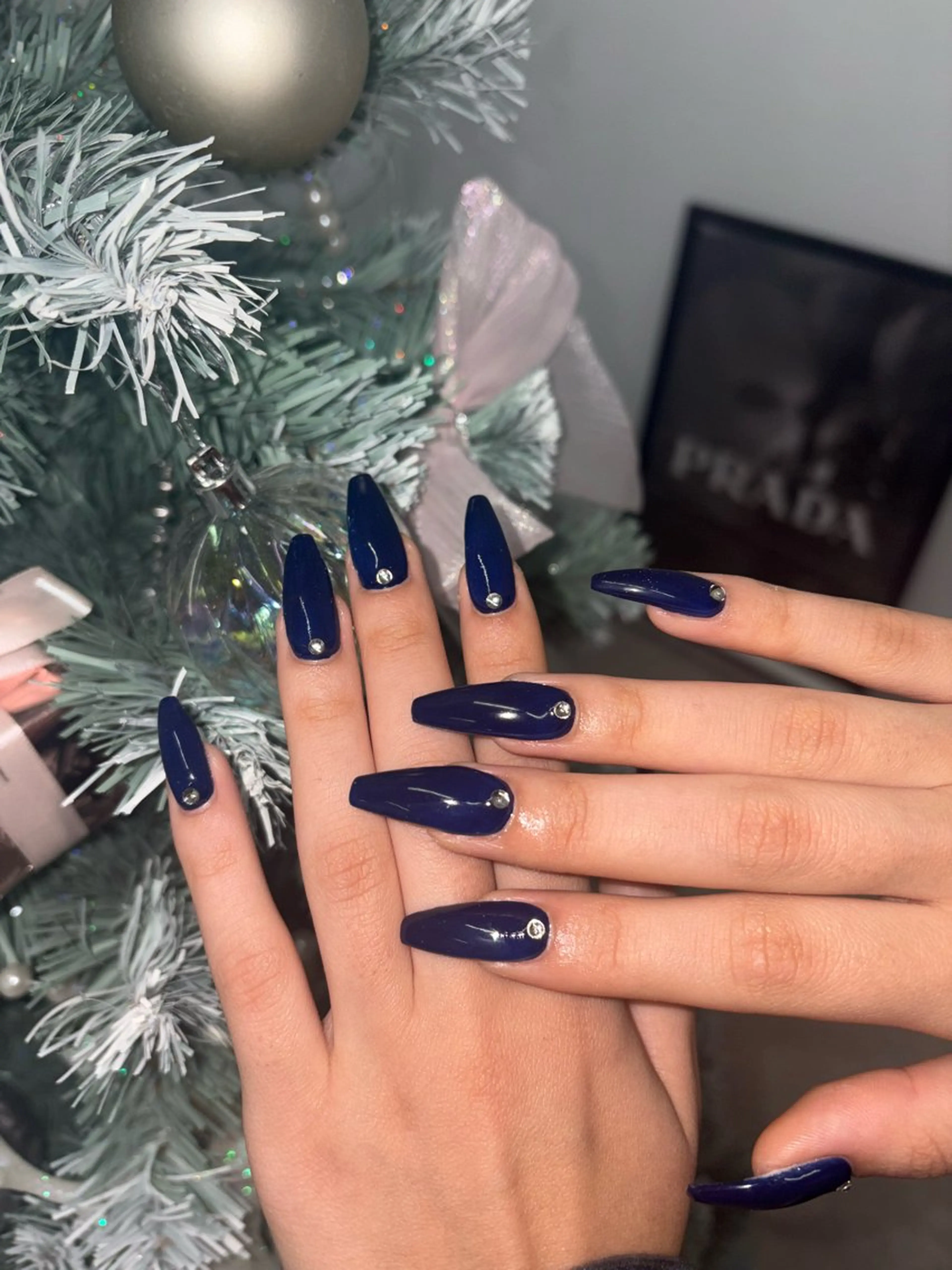 ネイル ハンドネイル yuria 🎀海外ネイル🌺のネイルデザイン