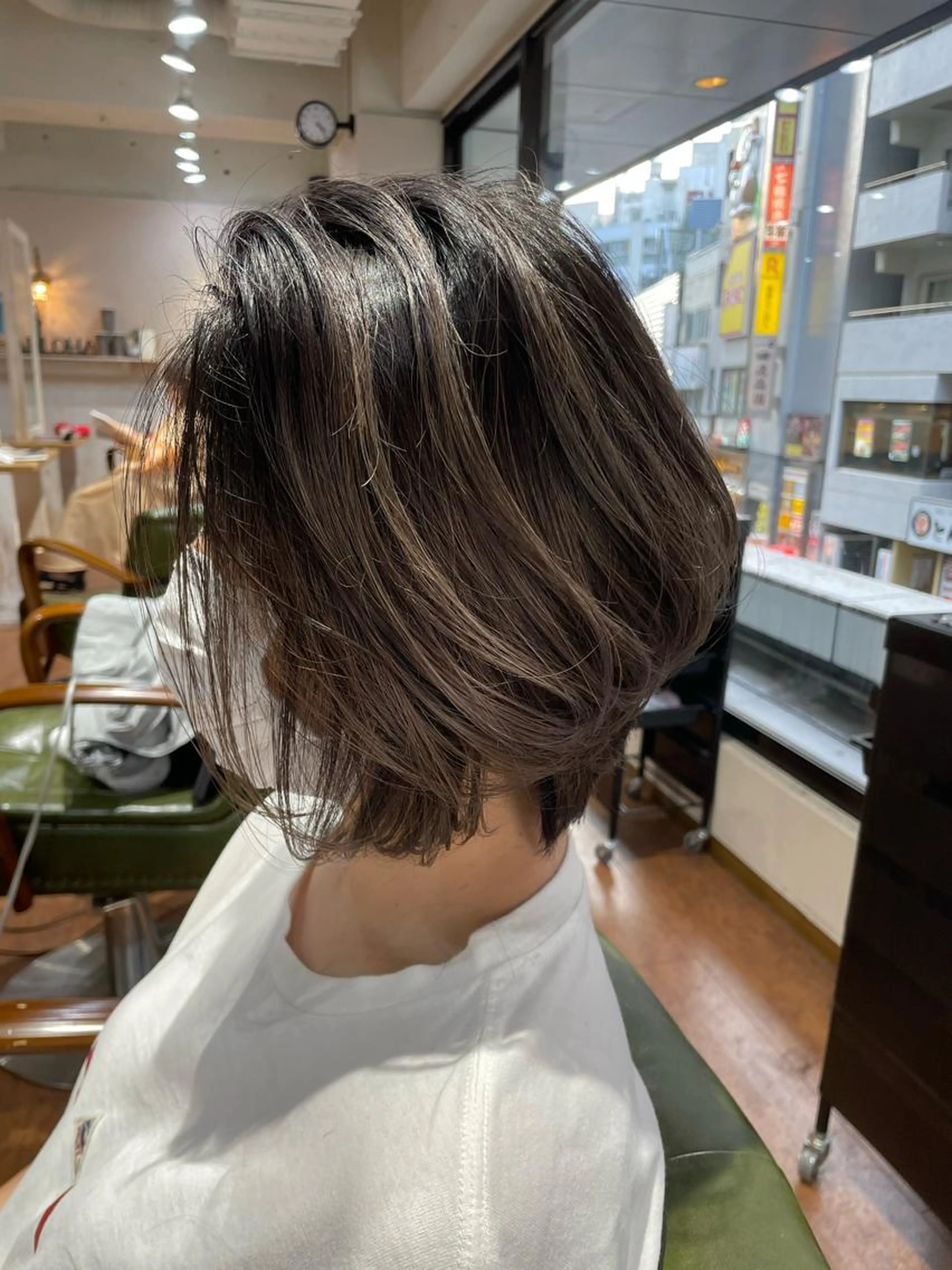 【ミニモ学割】カット＋ショートバレイヤージュ＋TRの写真