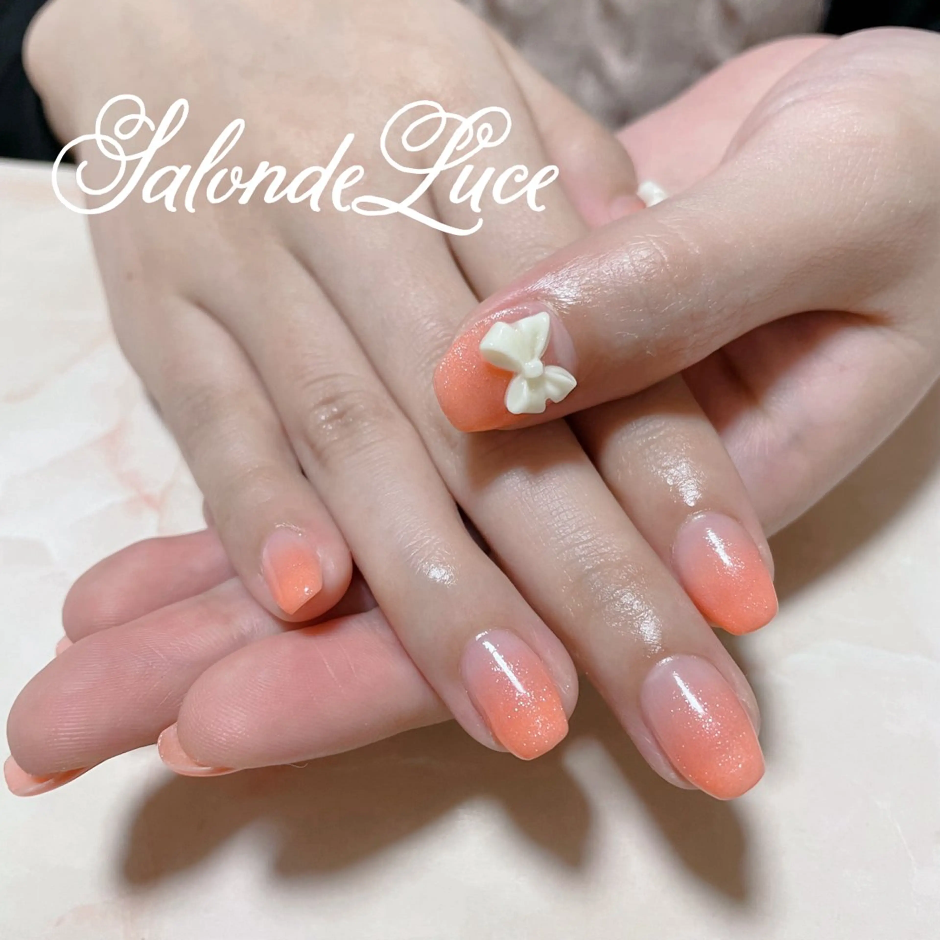 ネイル グラデーション リボン Salon de Luceのネイルデザイン
