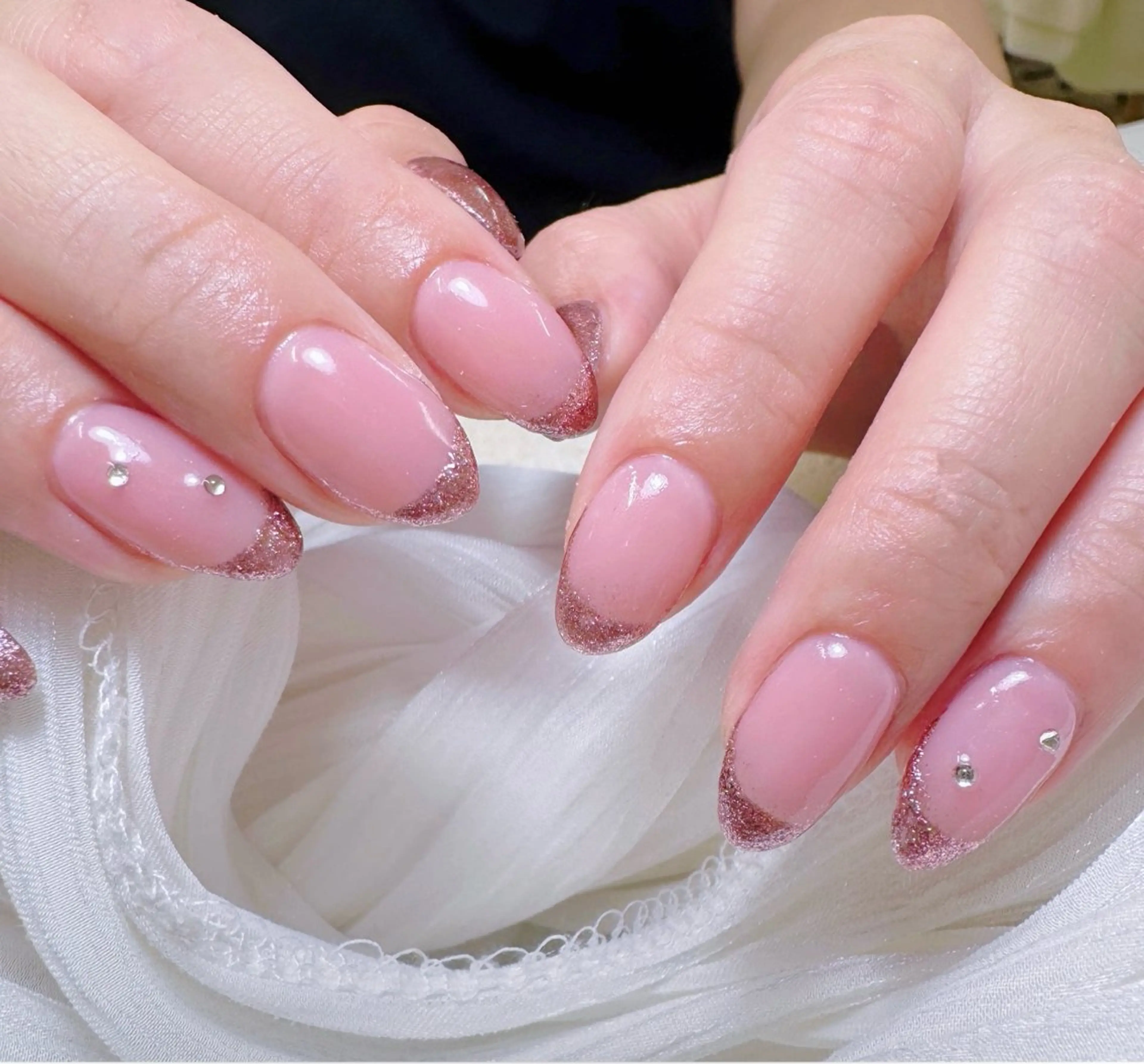 ネイル ハンドネイル ハンドケア kelly ．のネイルデザイン