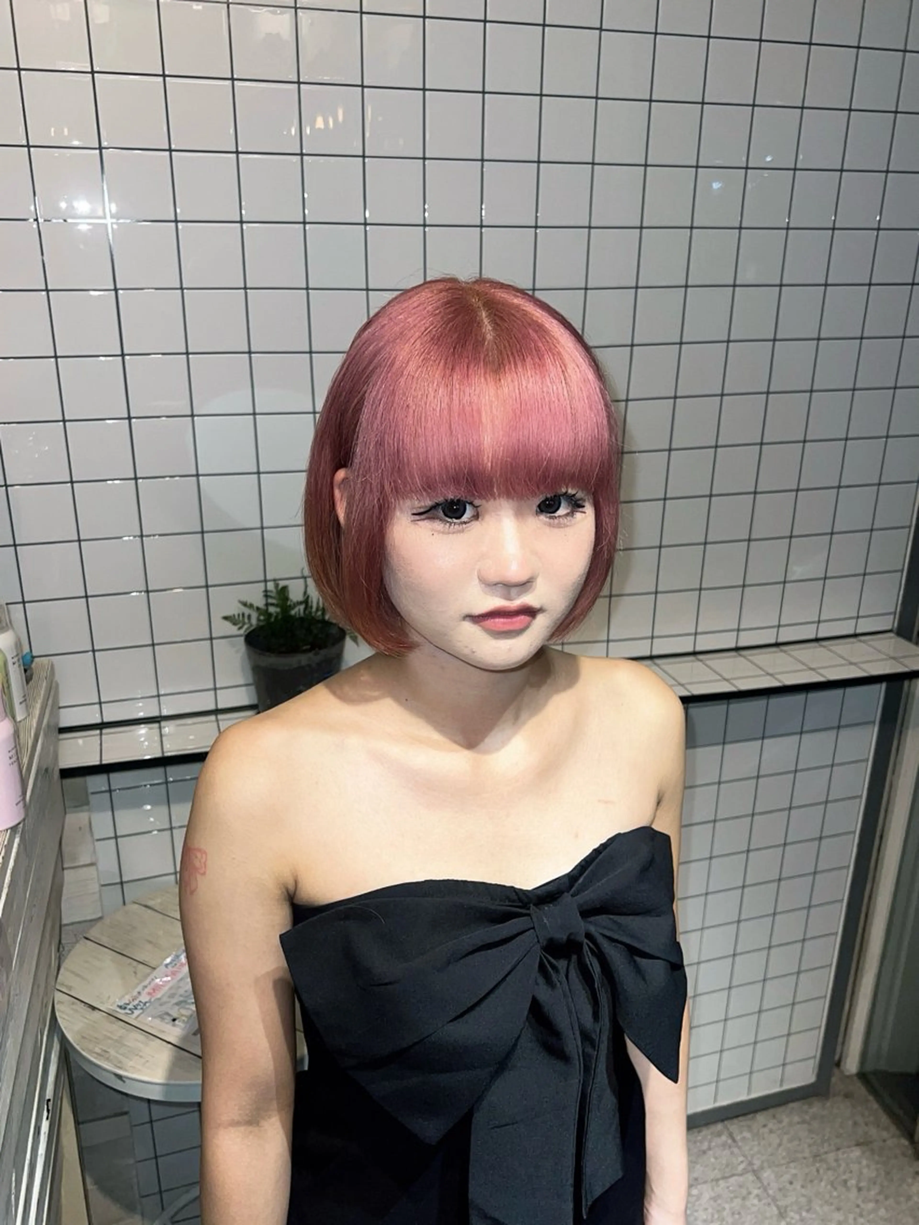 ミディアム ボブ ヘアカラー 個性的カラー ☆≡ねねのヘアスタイル