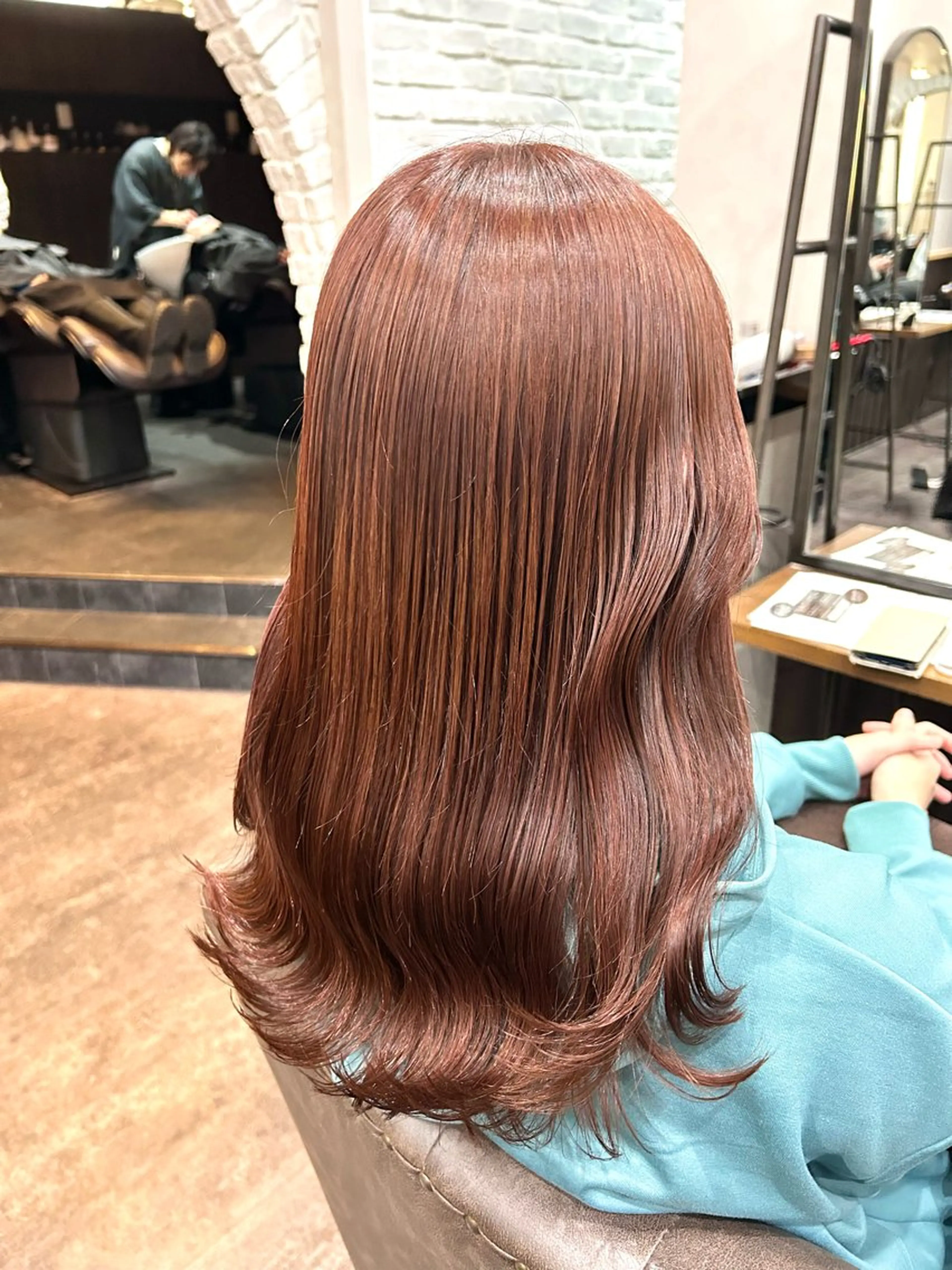 ロング カット ヘアカラー 🦄🩵YUNA 🩵🦄のヘアスタイル