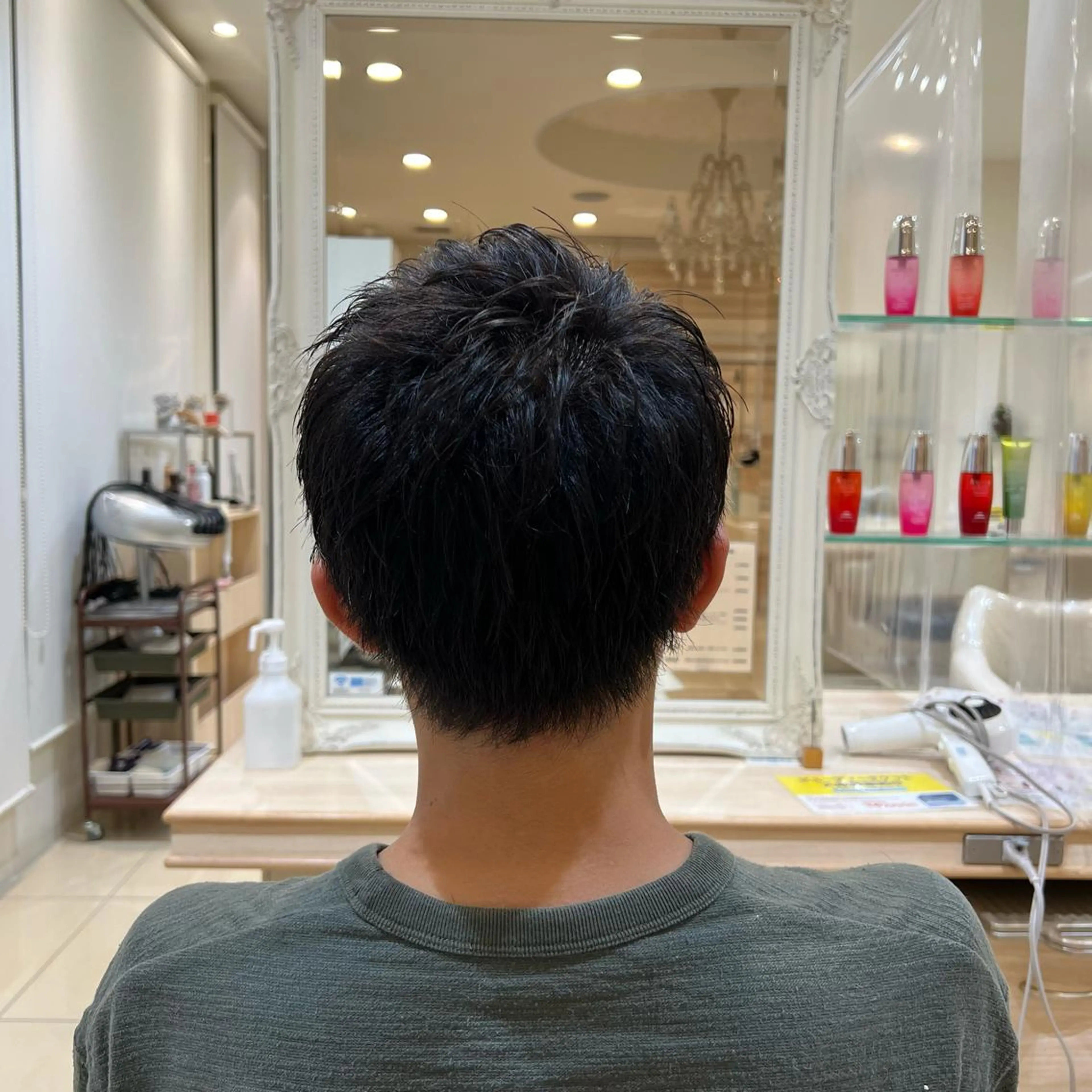 メンズ ダブルカラー🌷✨ 守屋紗希のヘアスタイル