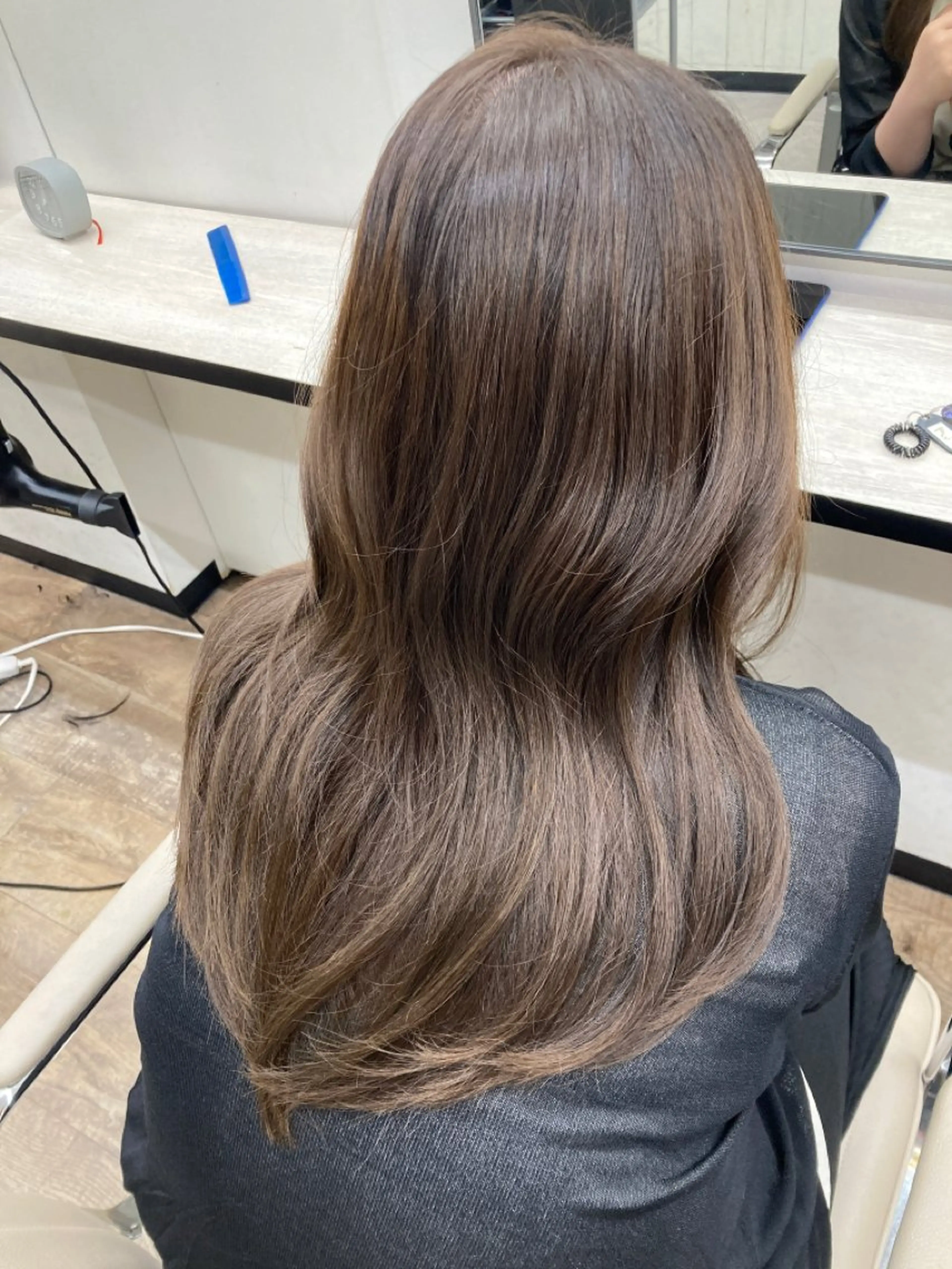 セミロング カット ヘアカラー トリートメント 🌸栄/髪質改善 透明感/ムラカミ🌸のヘアスタイル