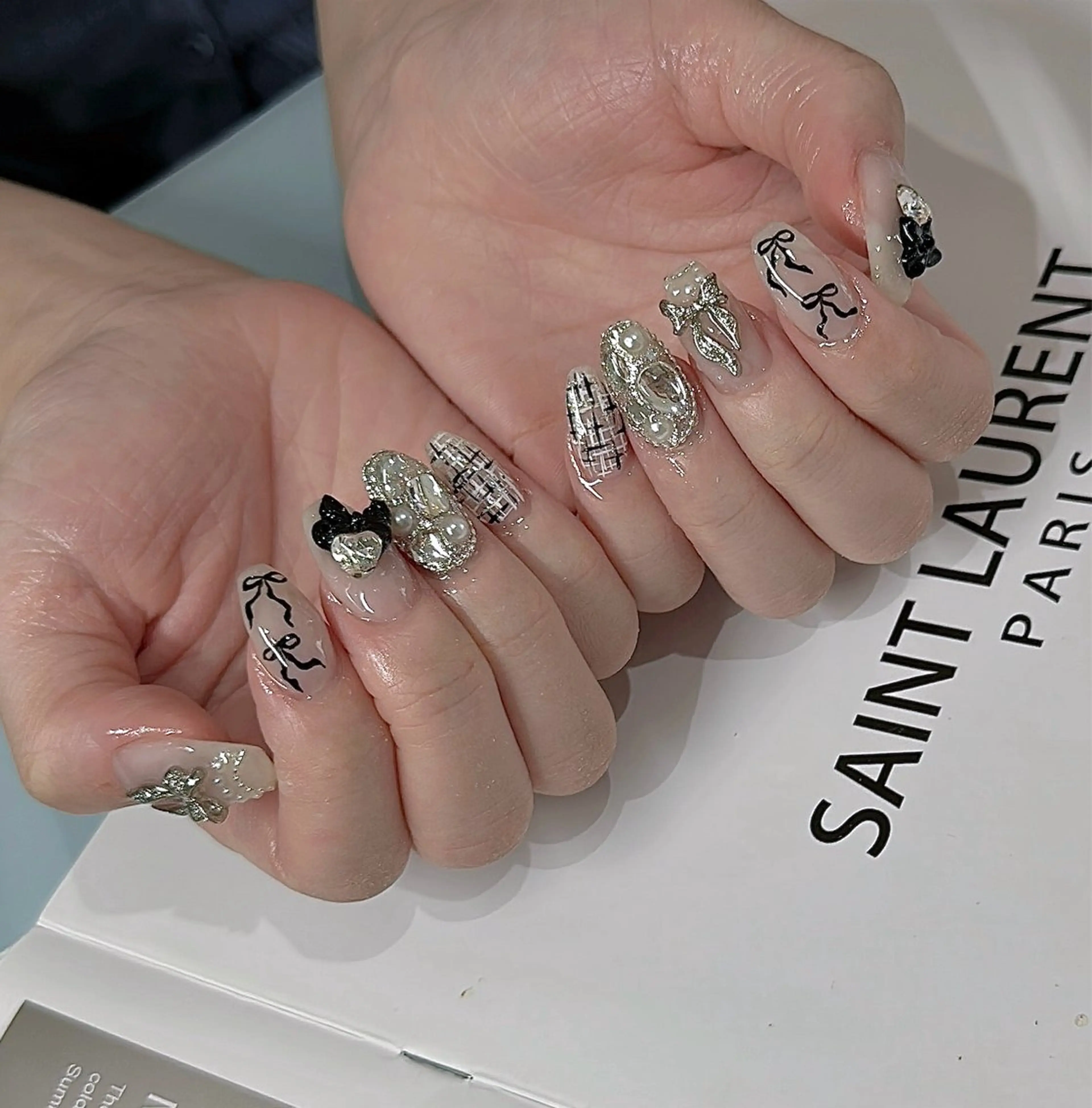 ネイル ジェルネイル ガーリー リボン ハンドネイル NANA NAILのネイルデザイン