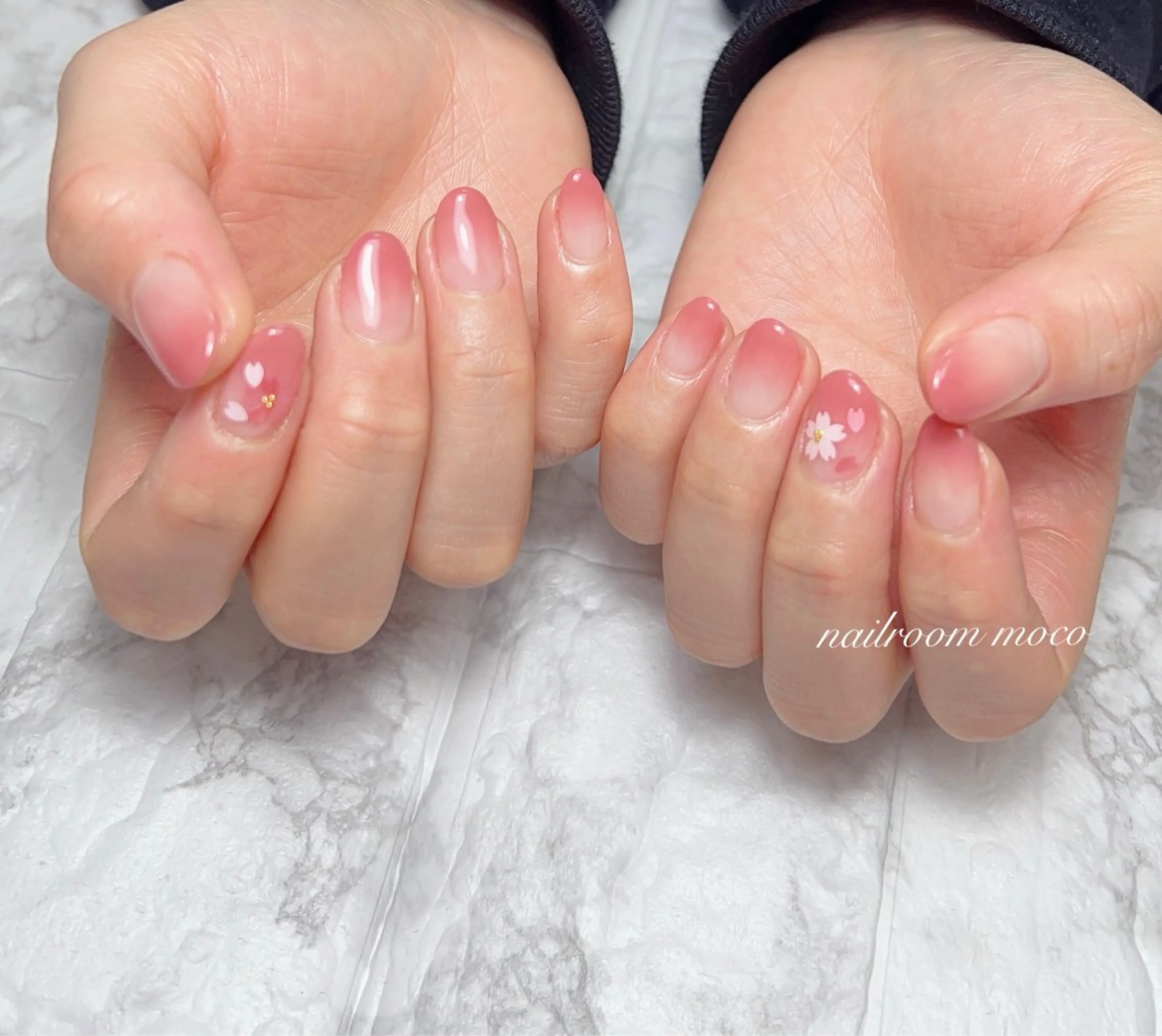 ネイル ハンドネイル nailroom mocoのネイルデザイン