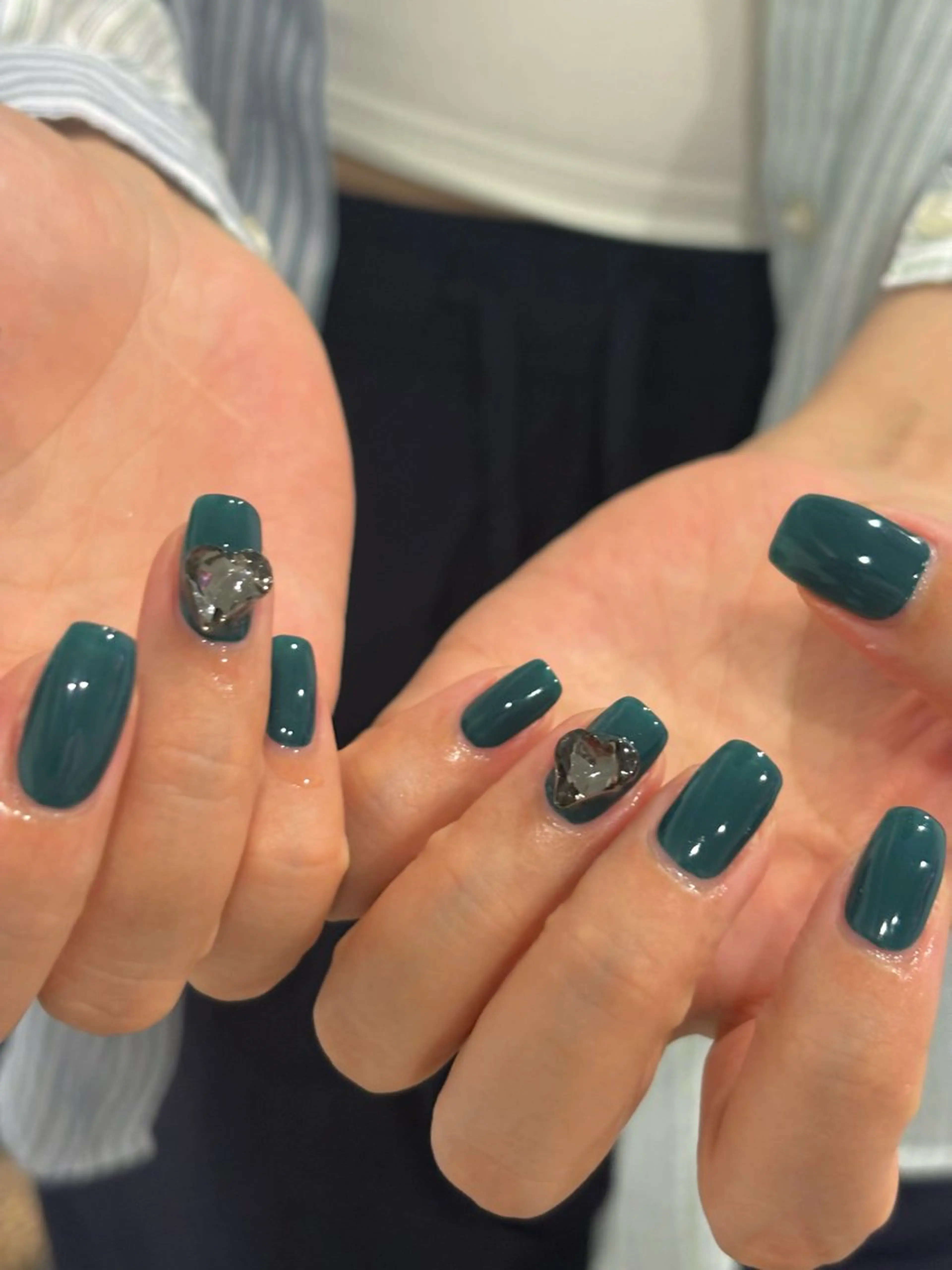 ネイル ジェルネイル ワンカラーネイル パラジェル ハンドネイル to:que(トーク)所属・本町🤍パラジェル 自爪育成✨🤍のネイルデザイン