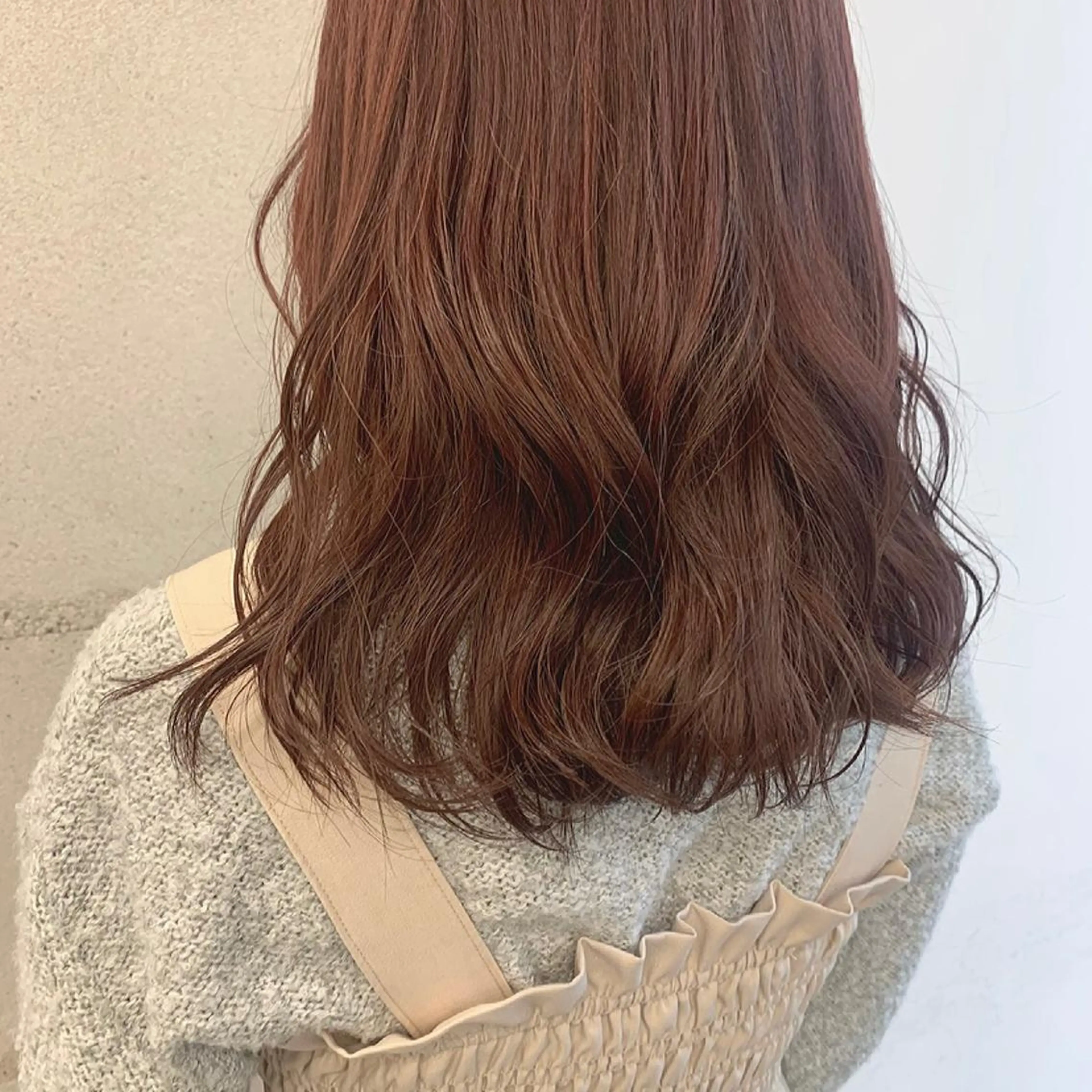 ミディアム カラー 女性らしいモテヘア 韓国ヘアhikariのヘアスタイル