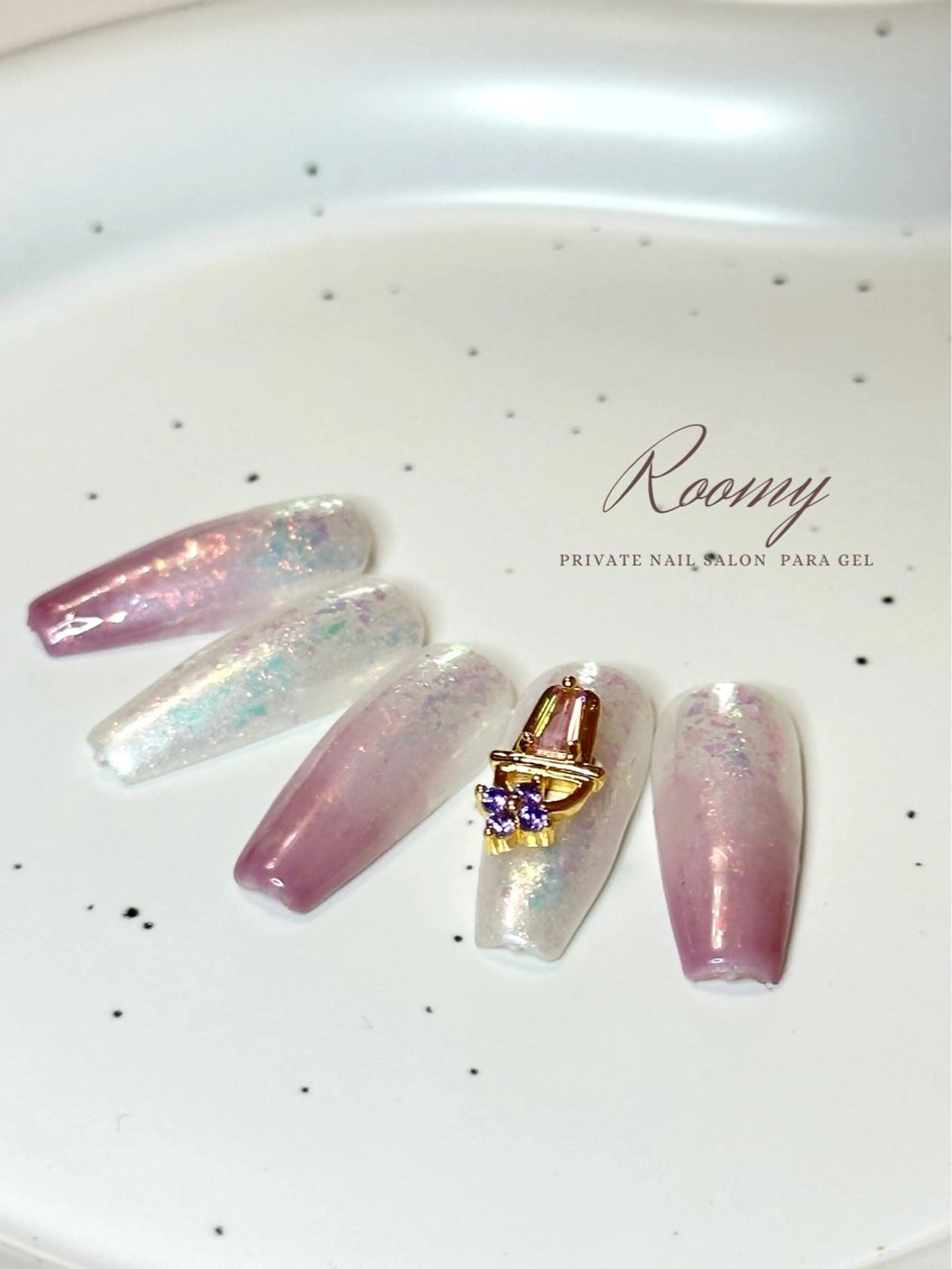 ネイル ハンドネイル nail salon Roomy 竹ノ塚所属・nail salon Roomy 竹ノ塚のネイルデザイン