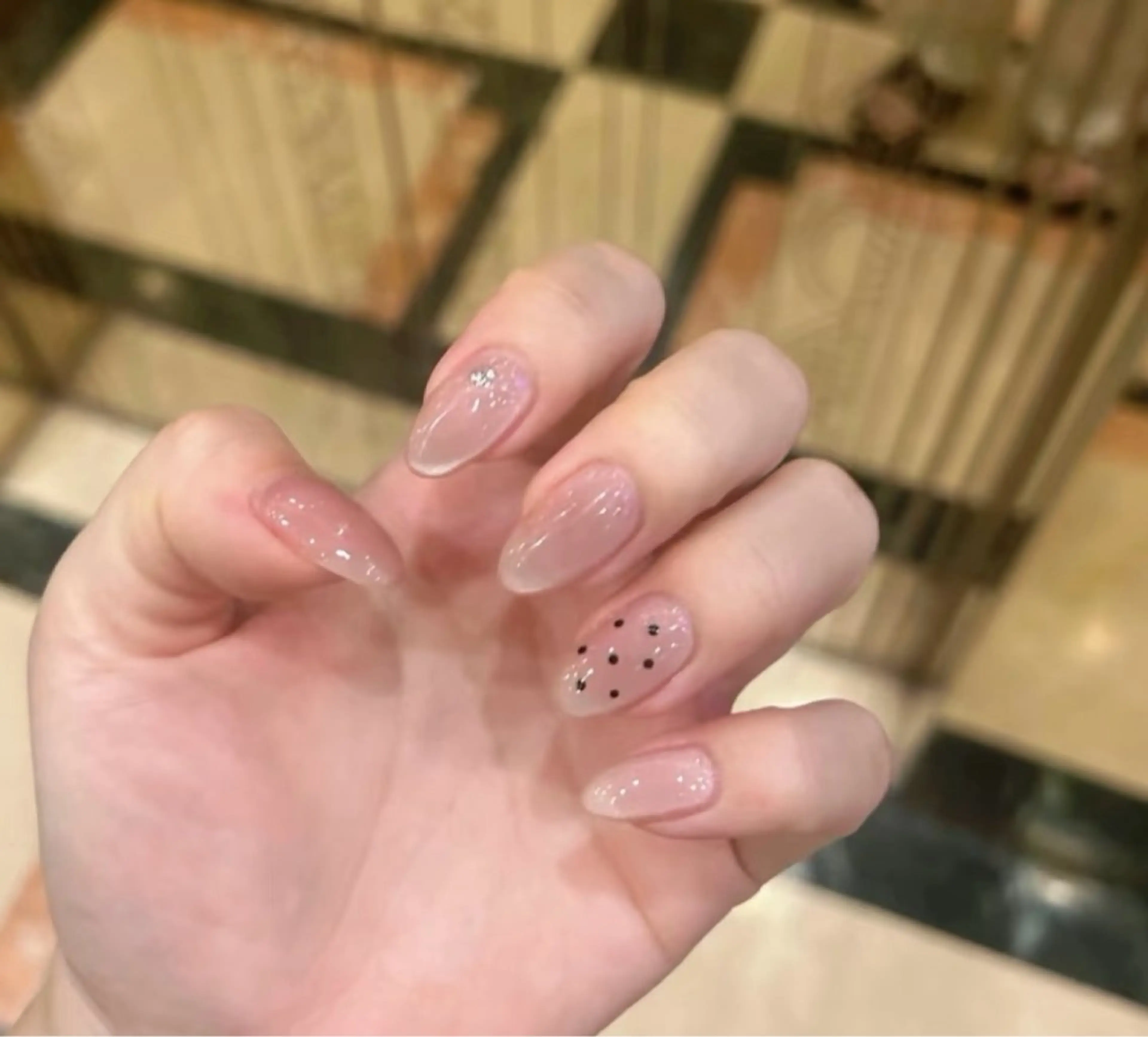 ネイル ハンドネイル 茂木 蘭のネイルデザイン