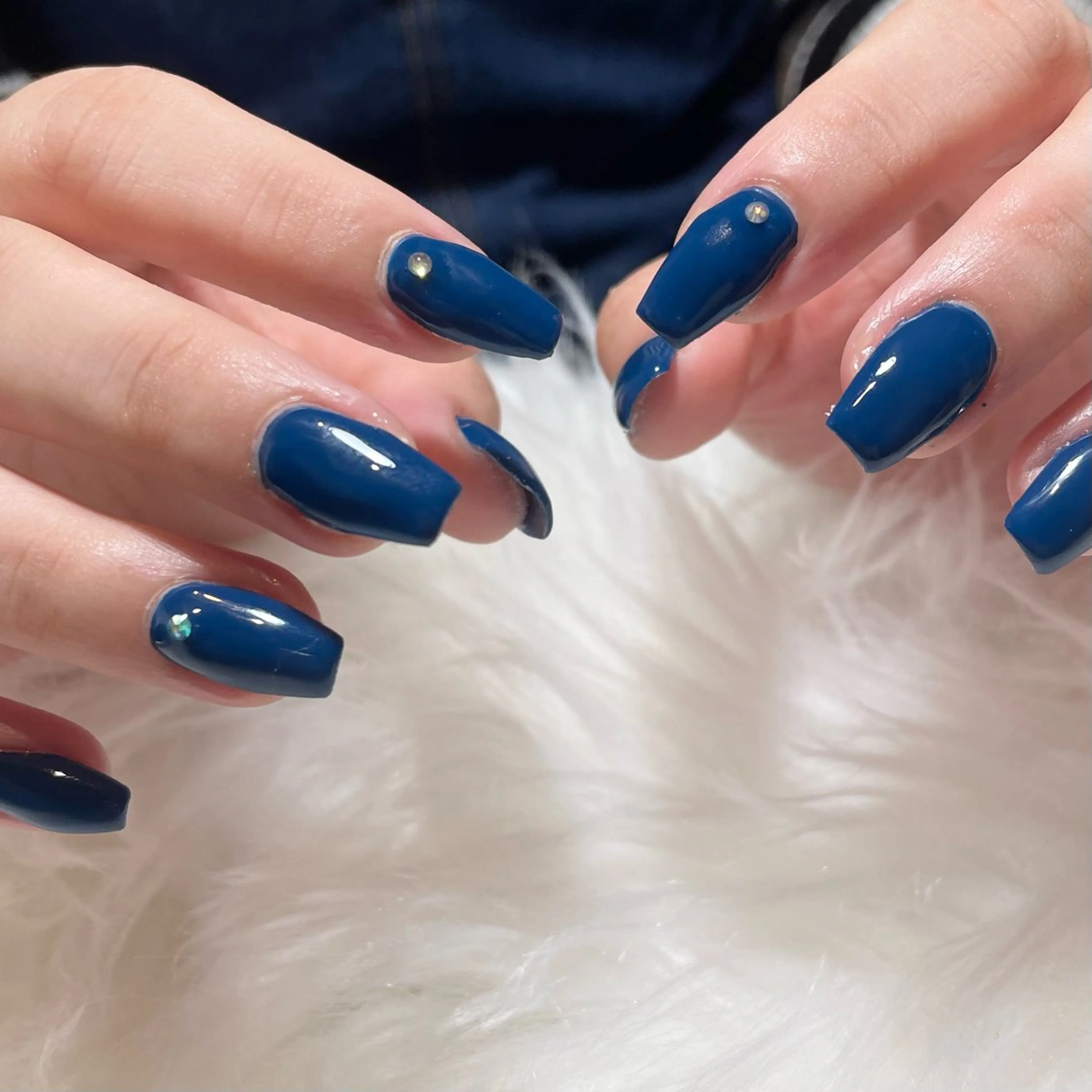 ネイル ストーンネイル neige Kouzukiのネイルデザイン