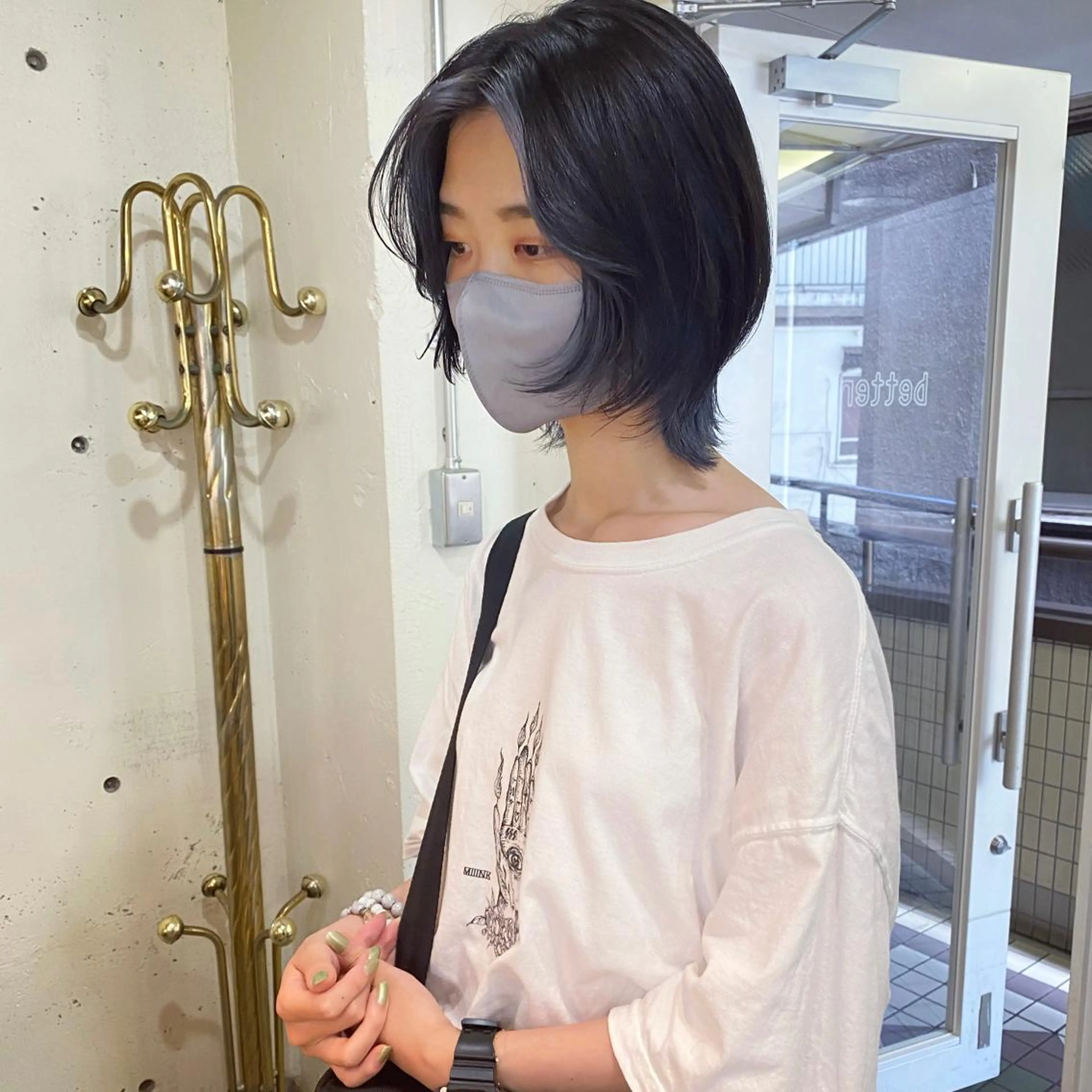 ショート カラー ブルーカラー ウルフカット カット ヘアカラー パーマ美容師 hanaのヘアスタイル