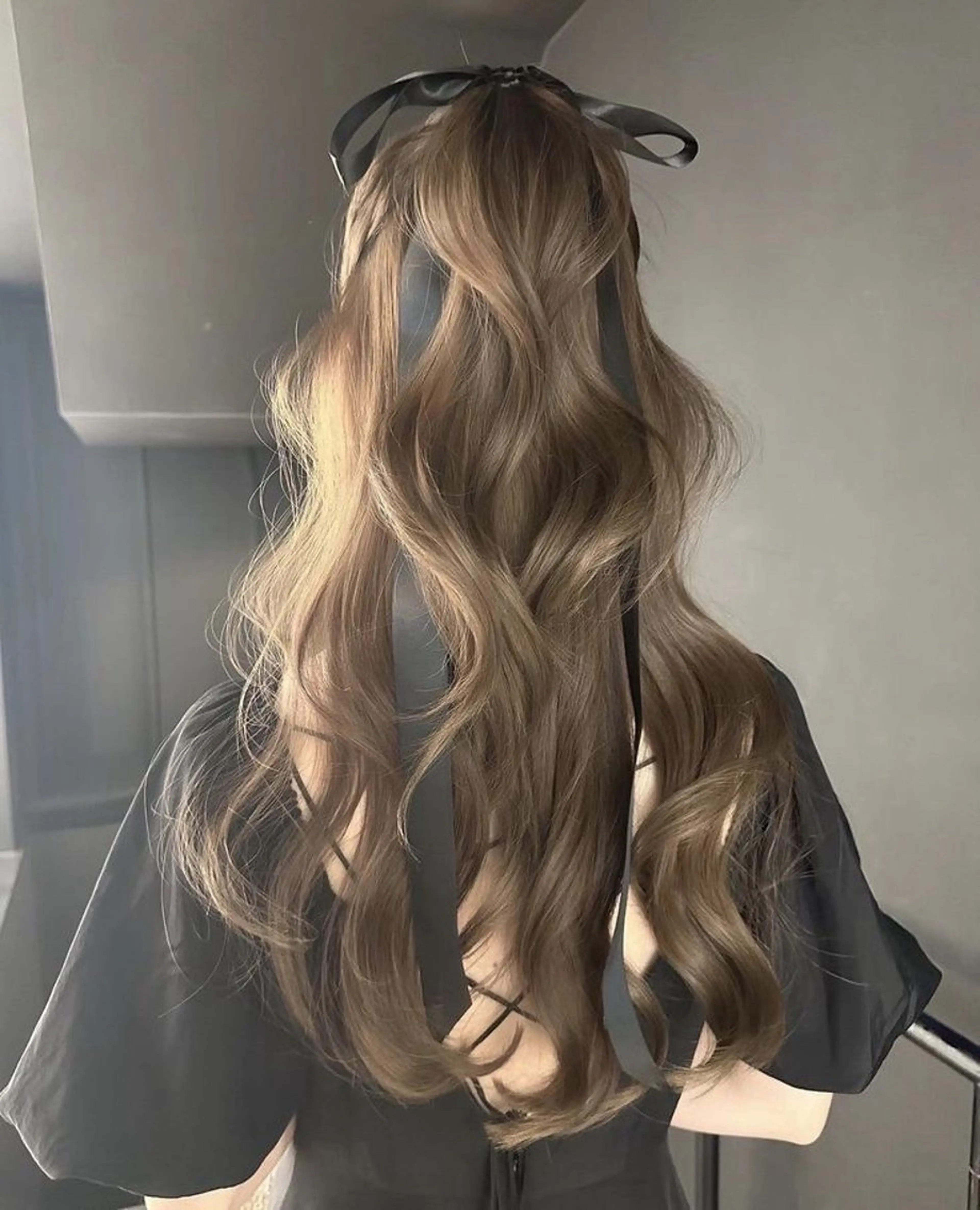 ロング カラー モテ髪💕ハイトーン yuriaのヘアスタイル