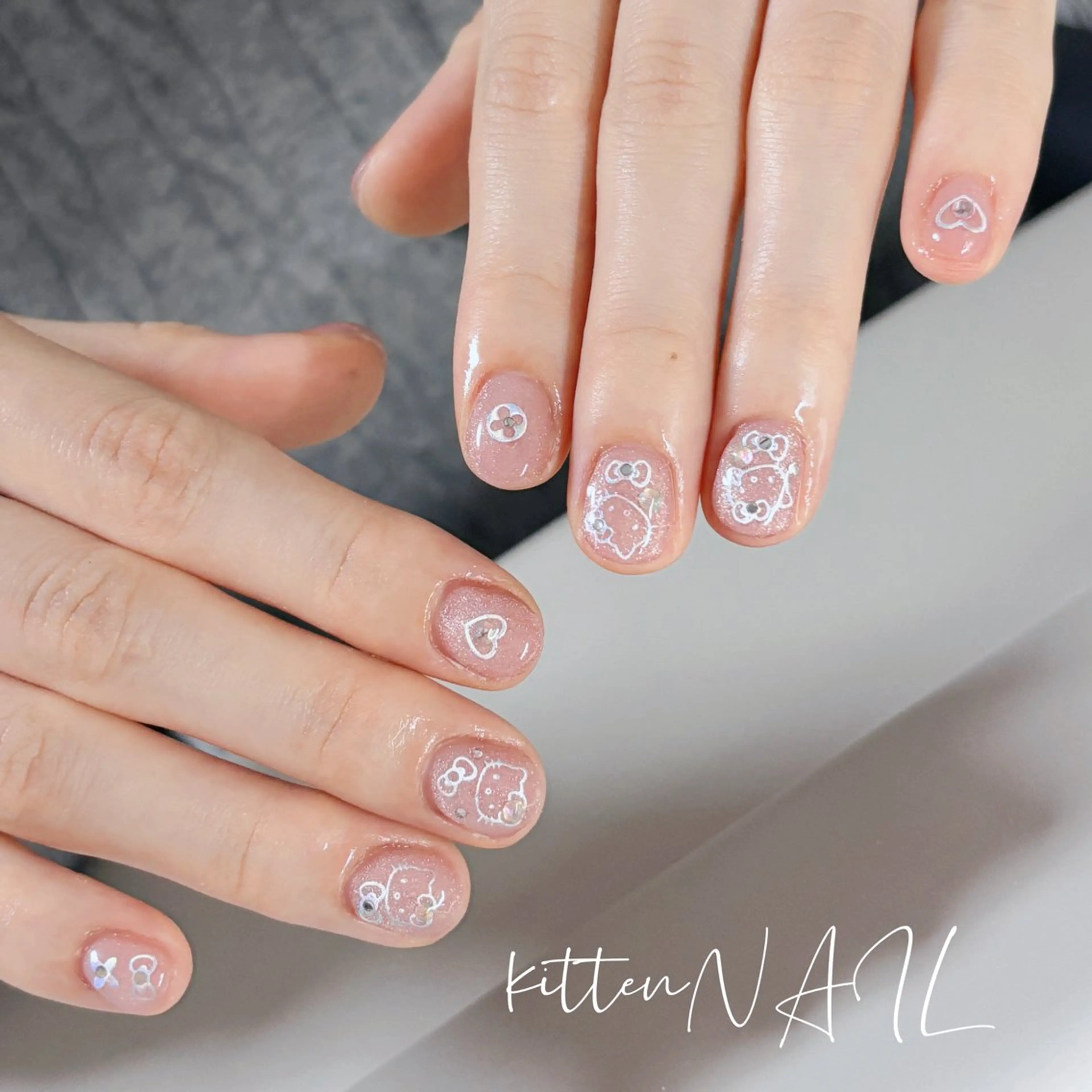 ネイル ハンドネイル コネコ ネイルサロンのネイルデザイン