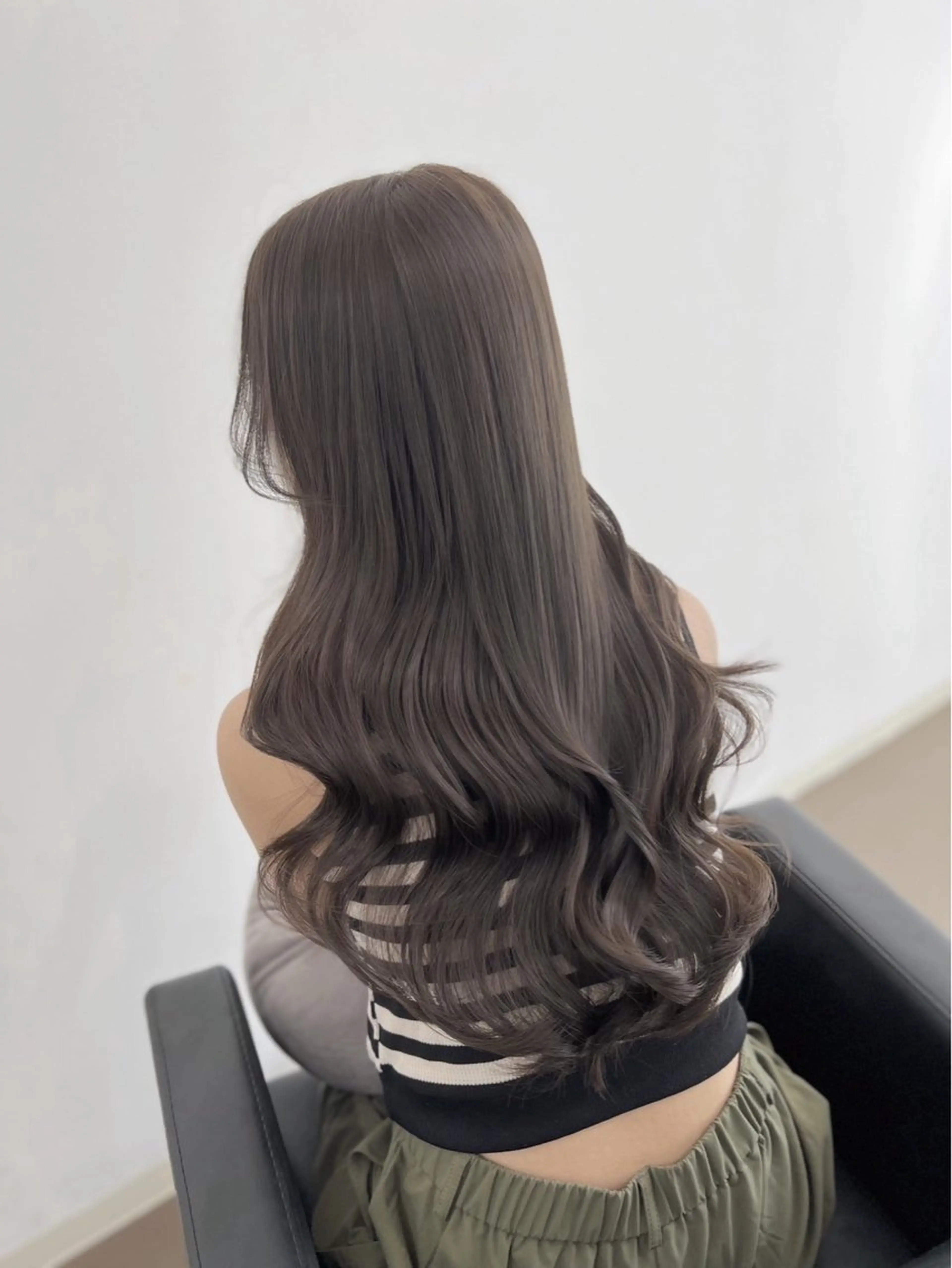 ロング みゆき/透明感カラー /カラー特化のヘアスタイル