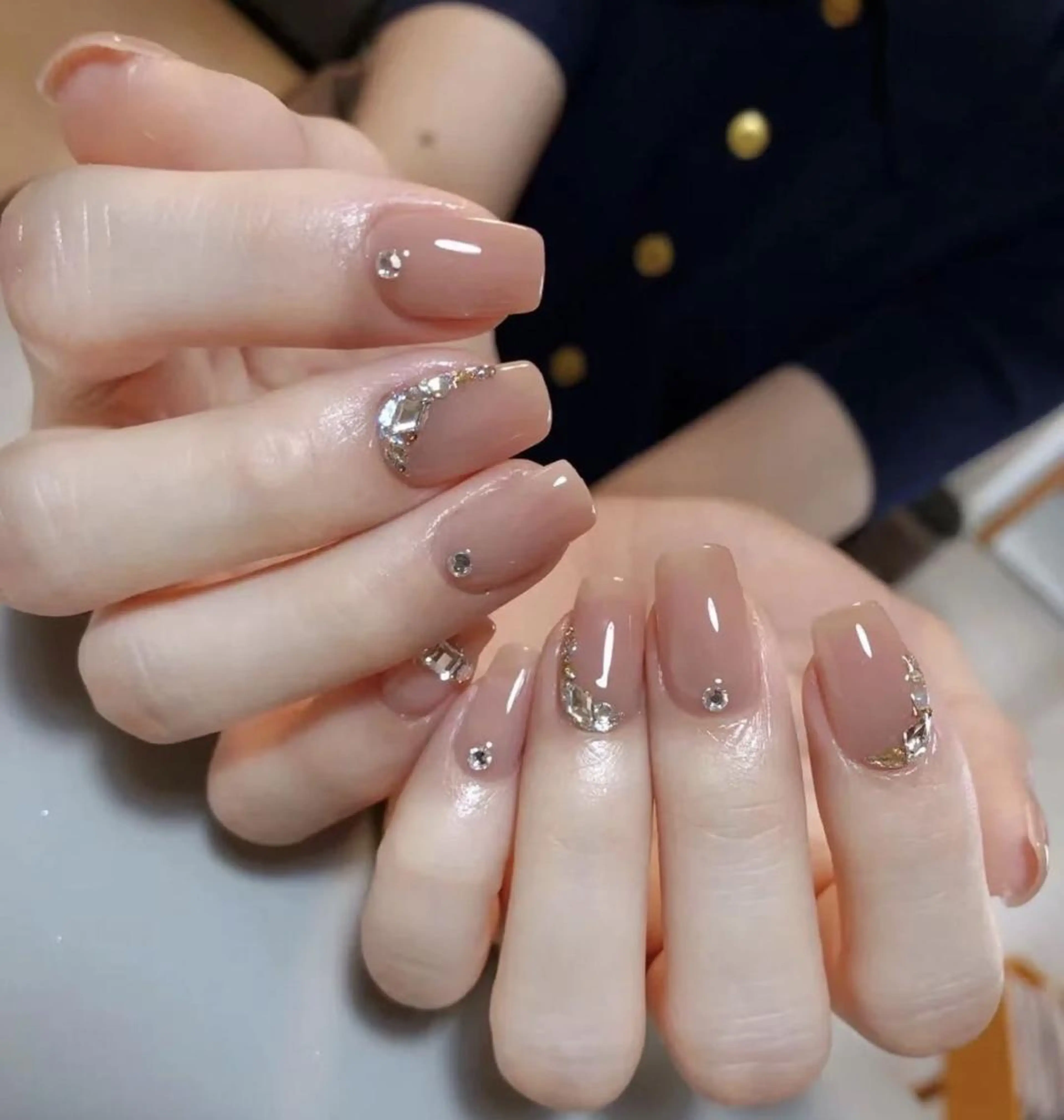 ネイル Queens みなみのネイルデザイン