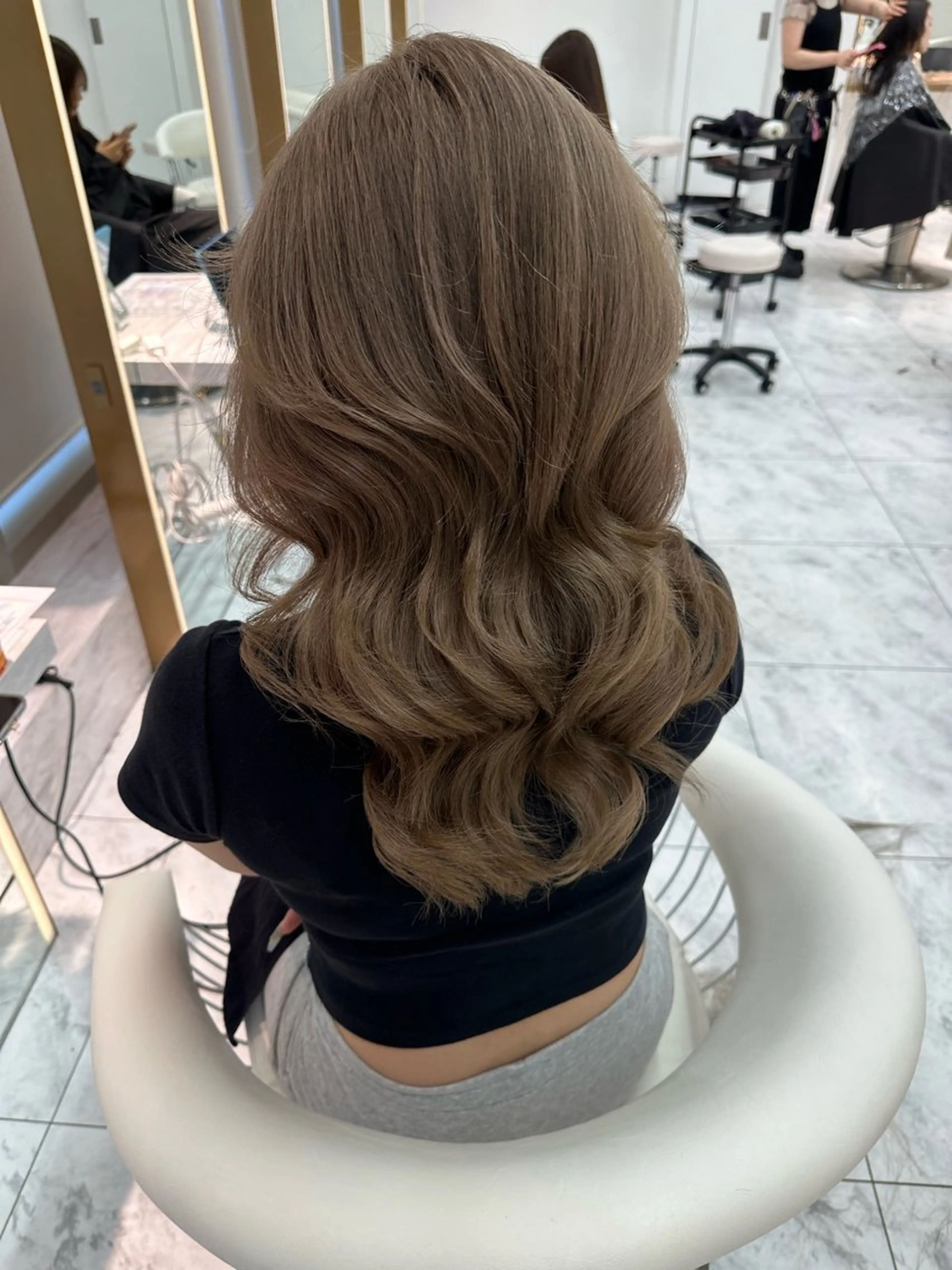 ロング カラー カット ヘアカラー トリートメント 🍒楓🍒北九州1 艶カラー作る人🎨のヘアスタイル