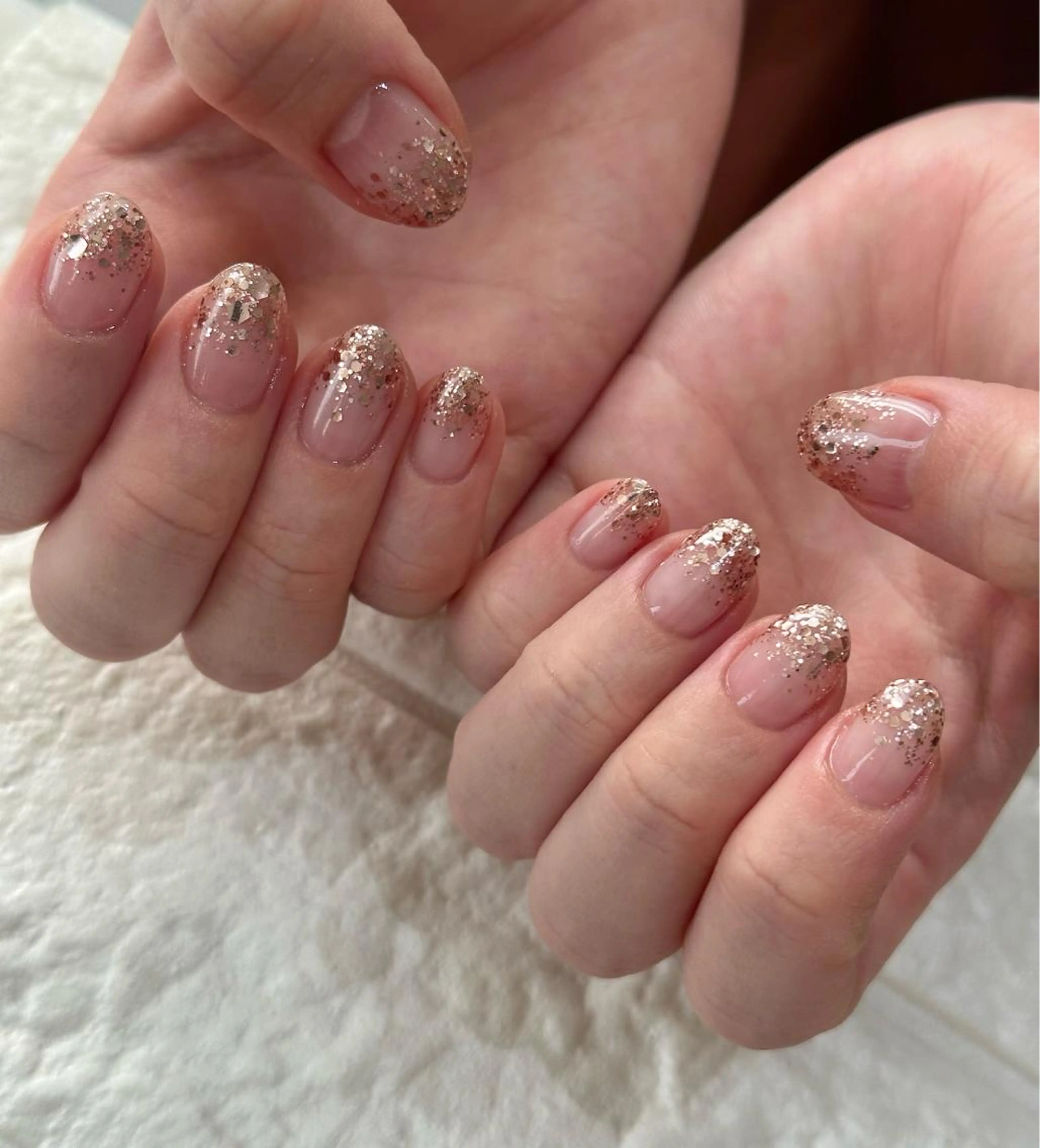 ネイル ラメ(グリッター) ラメグラデーション ハンドネイル ラルゴ所属・Largo ラルゴのネイルデザイン