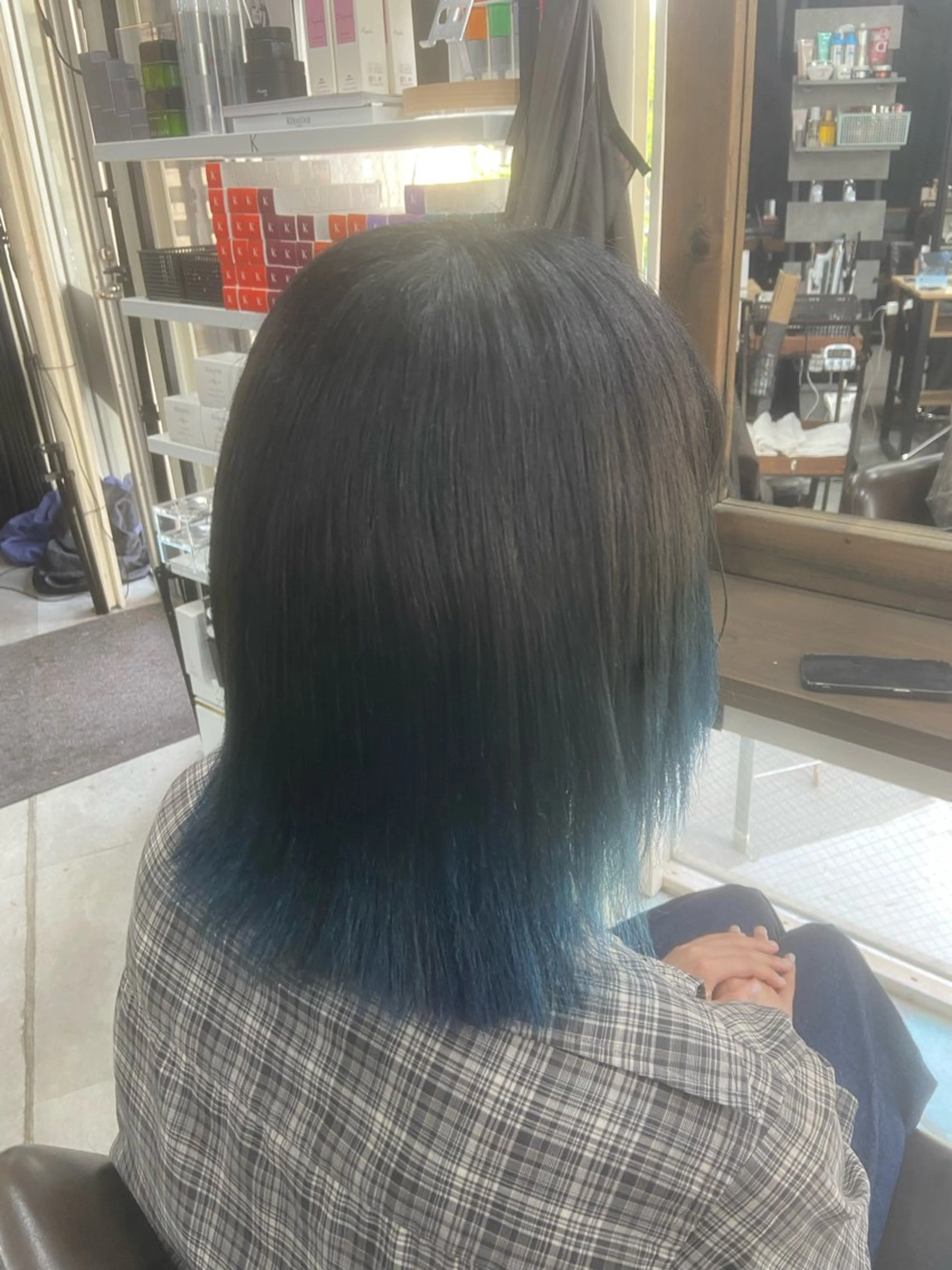 カラー 斉木 彩のヘアスタイル