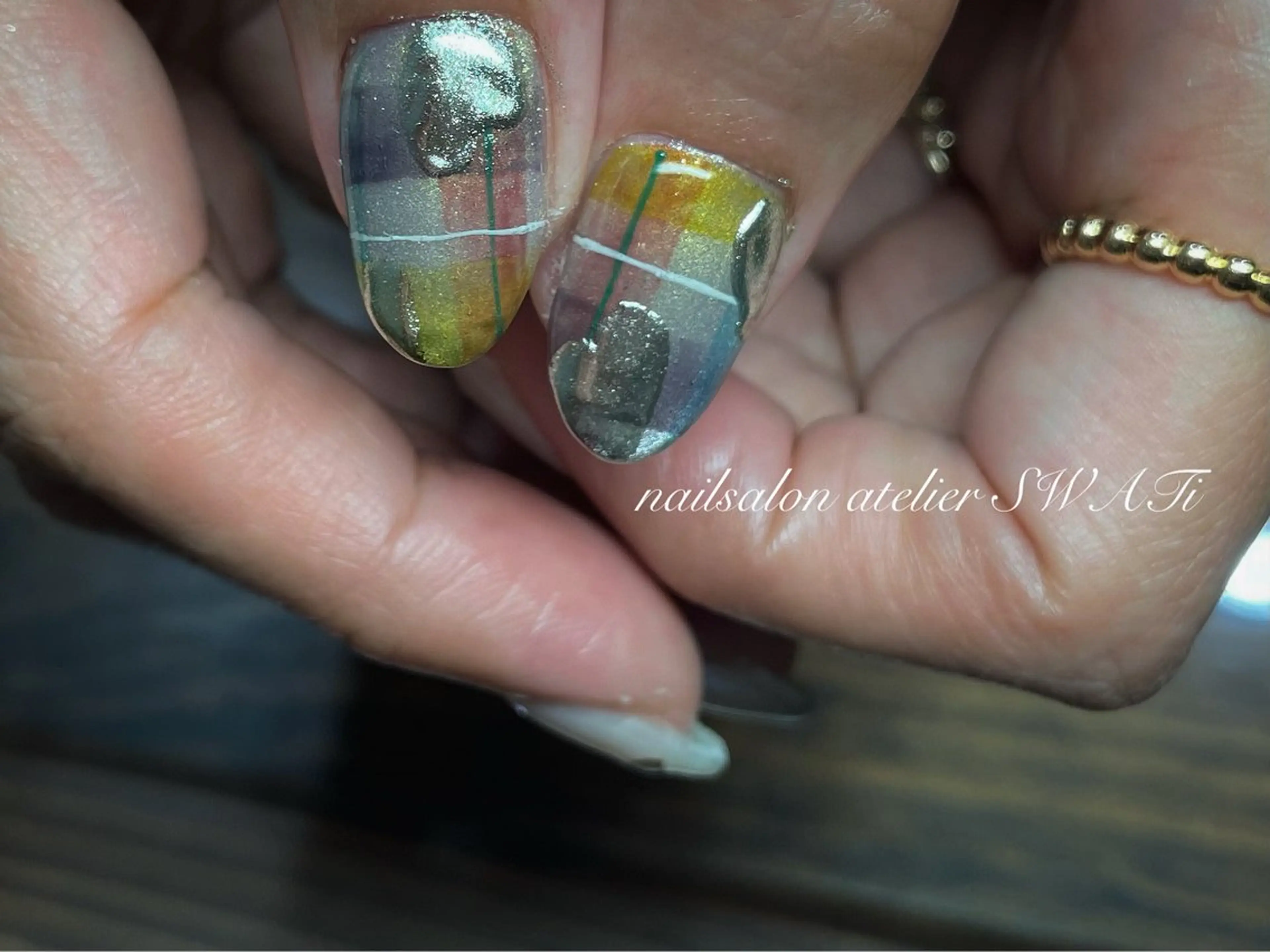 ネイル アートネイル ヘアーサロン大野所属・nailsalon SWATiのネイルデザイン