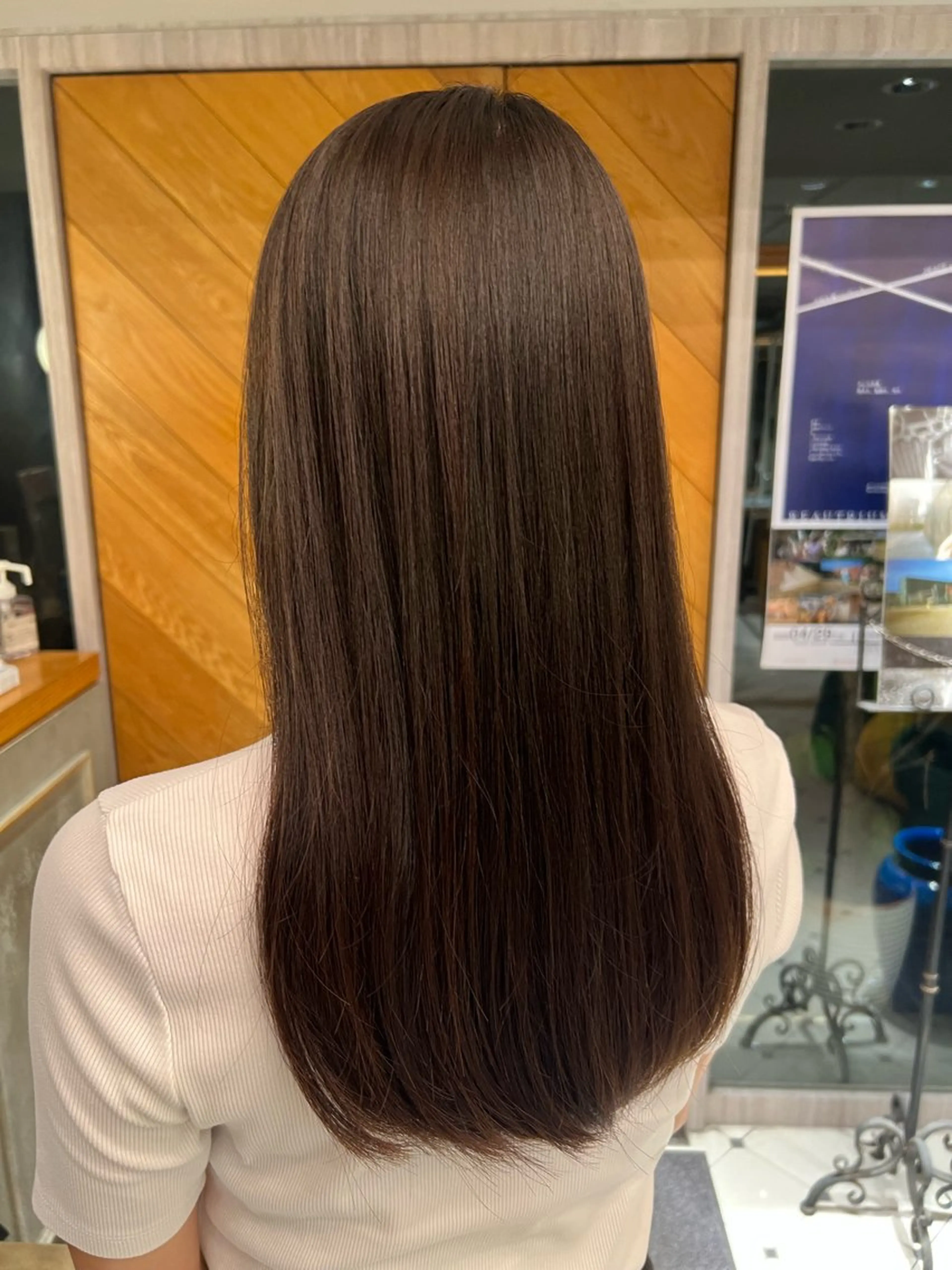 🫧クセをなくしてうる艶ヘアに🌟ストレートパーマ【ストレートパーマ➕シャンプーブロー】トリートメント付き🫧の写真