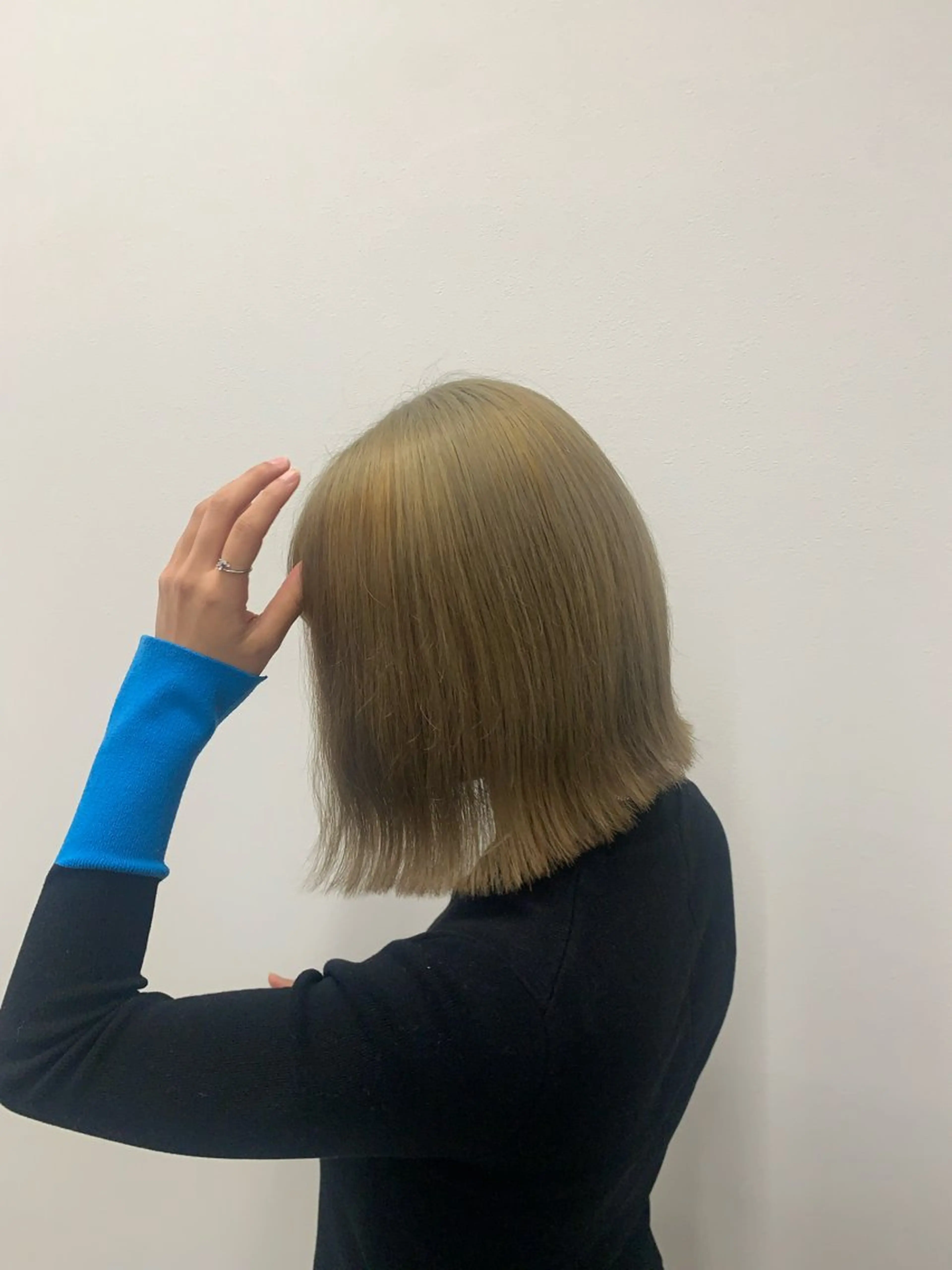 ショート カラー ハイトーン/ラベンダ ー/ユイナ🪄のヘアスタイル