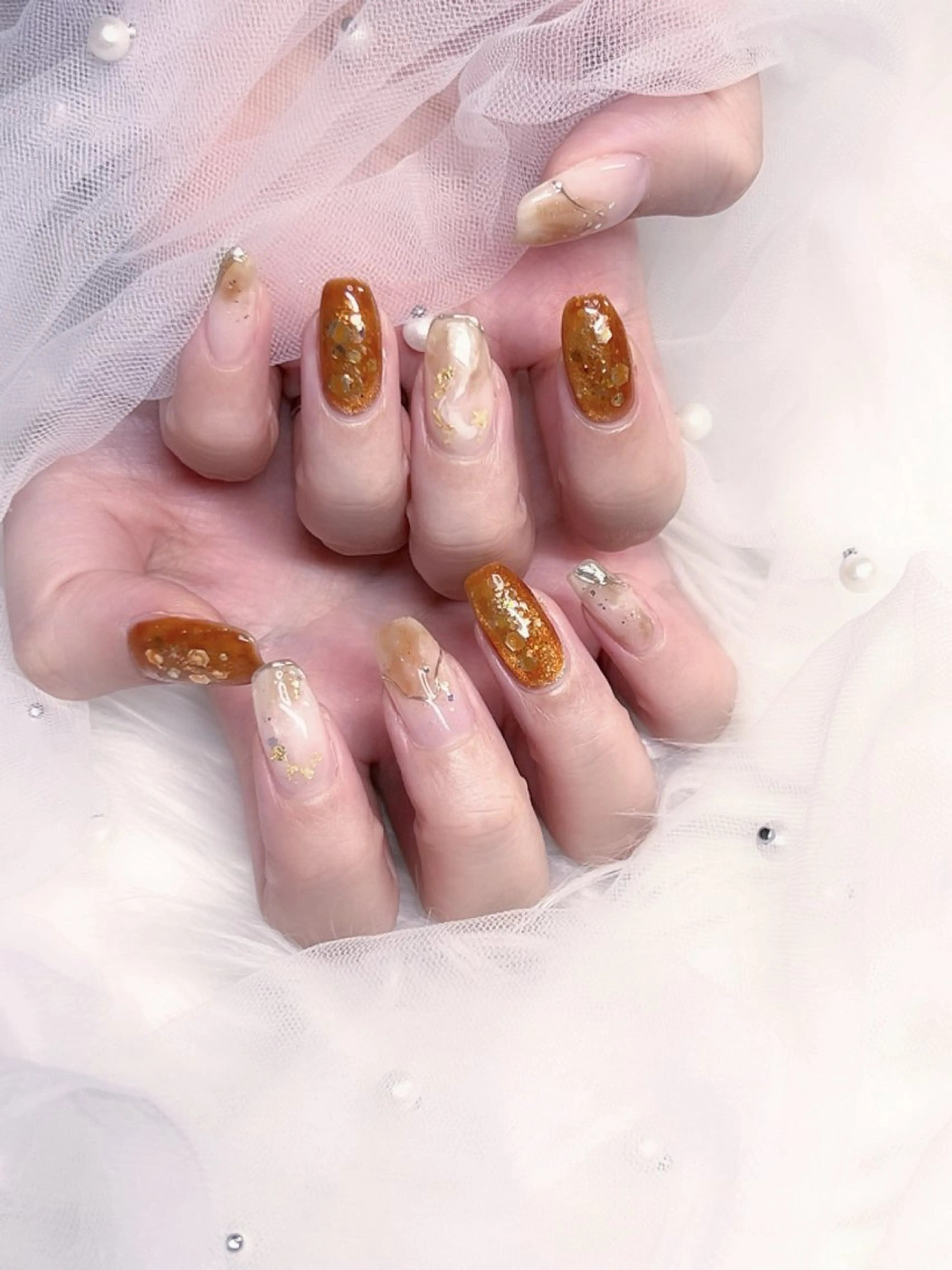 ネイル ブラウン キラキラネイル マグネットネイル 🎀池袋heart nail🎀のネイルデザイン