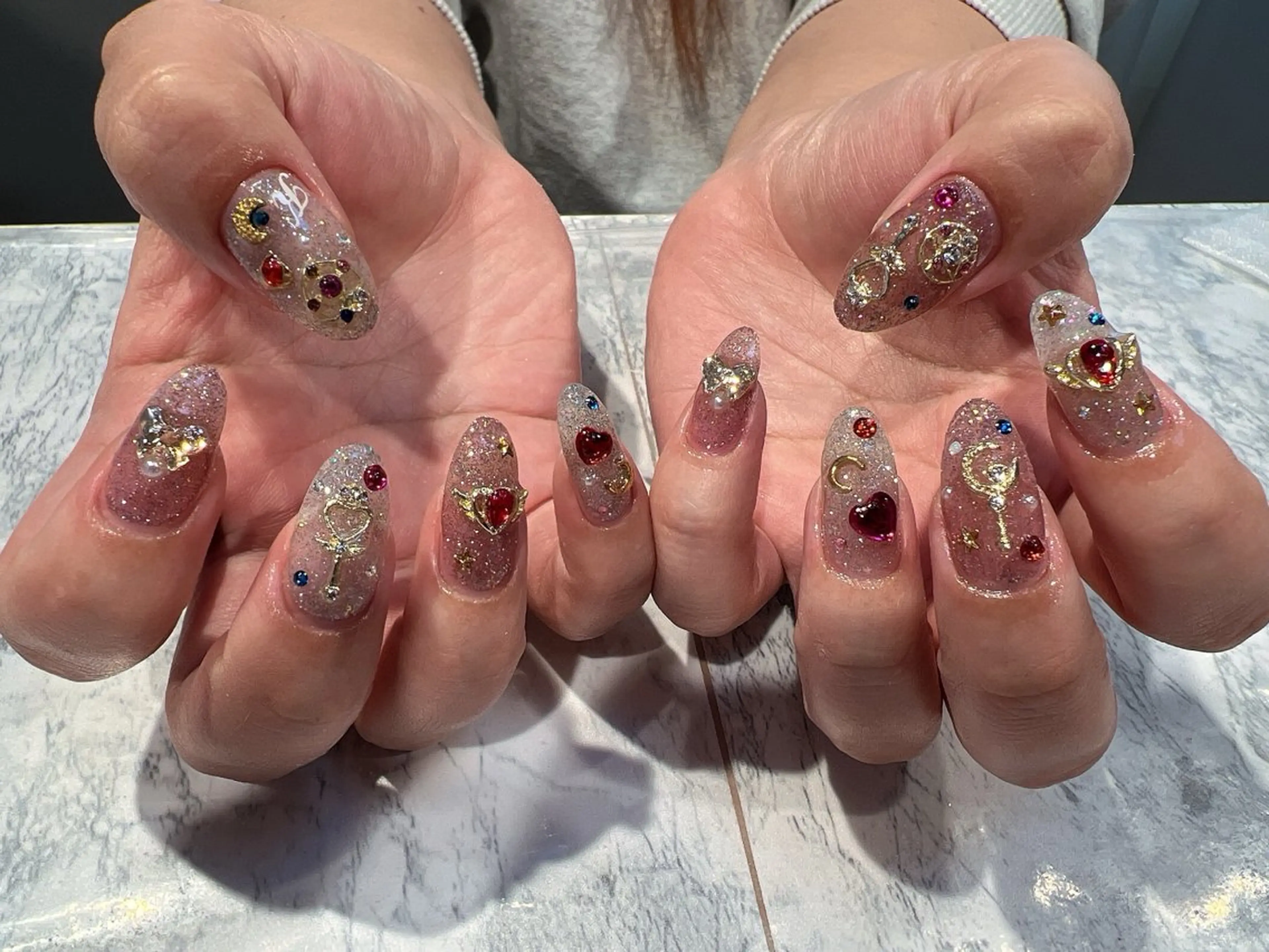 ネイル フラッシュネイル ジェルネイル ハンドネイル Lavish nailのネイルデザイン