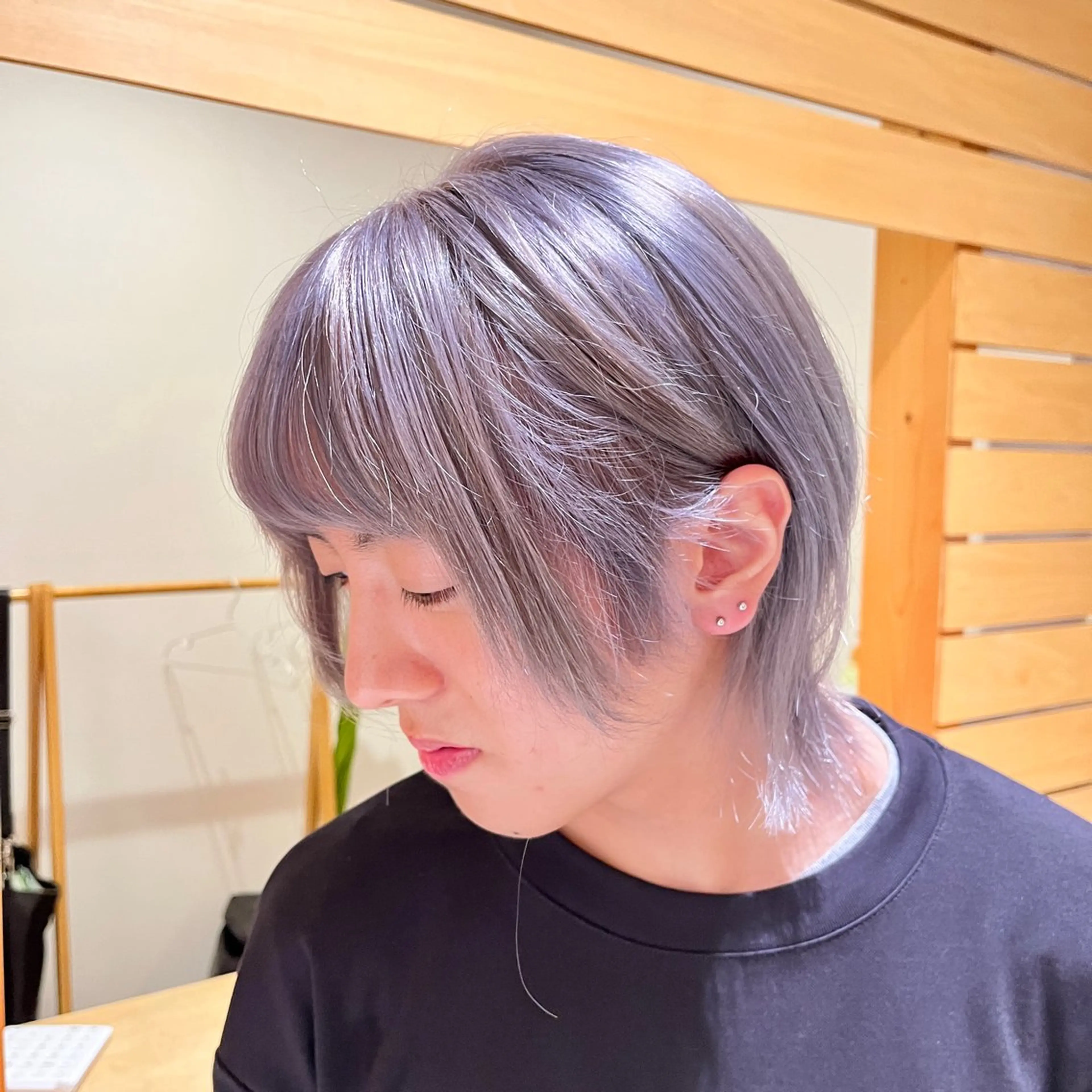 ショート カラー ブリーチ ヘアカラー トリートメント RUBEUS【ルベウス】所属・✨艶々カラー🎨 杉本賢人のヘアスタイル