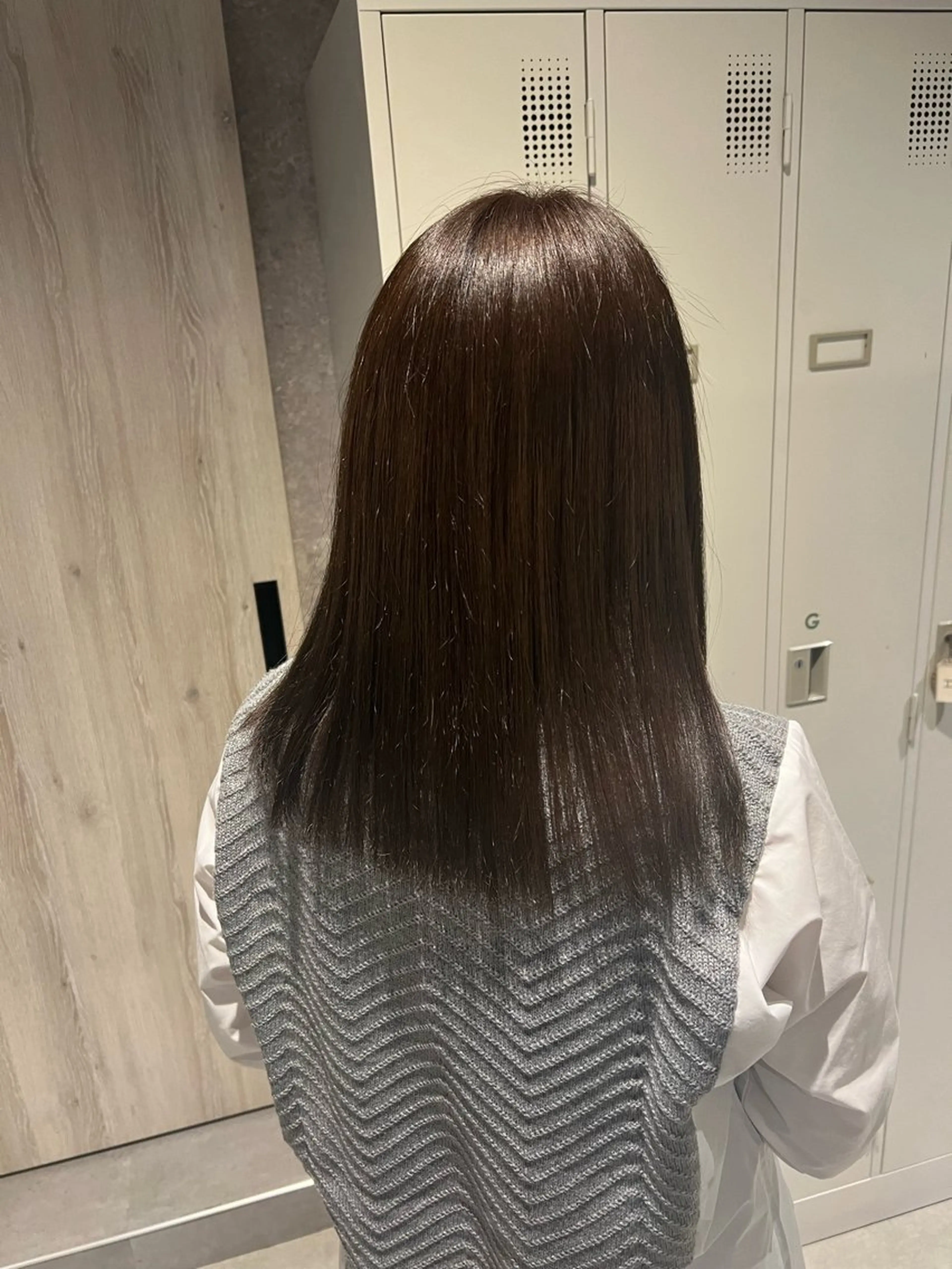 セミロング ヘアカラー トリートメント 日開 心渚のヘアスタイル