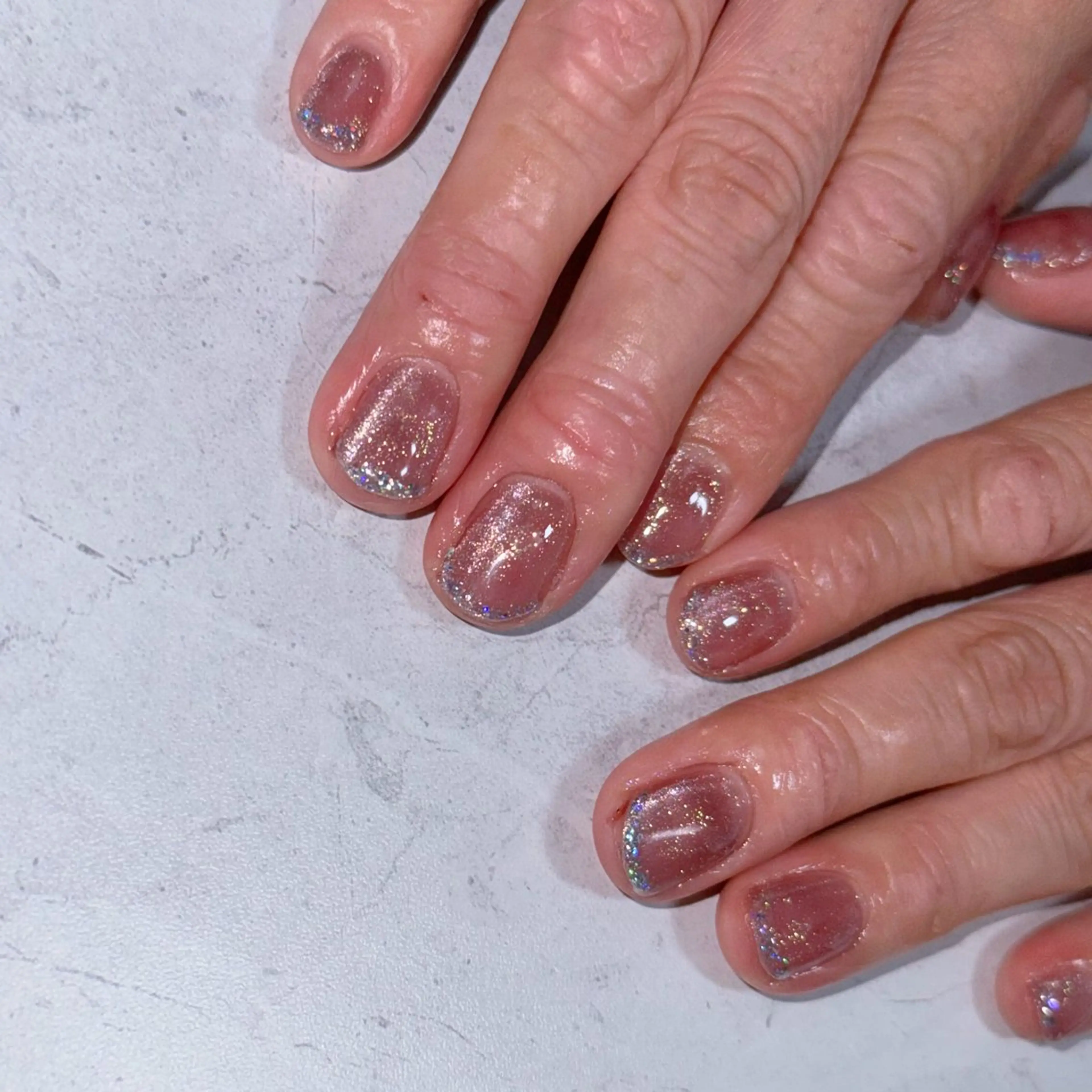 ネイル フレンチネイル ラメ(グリッター) マグネットネイル ハンドネイル ROR所属・ROR nailのネイルデザイン
