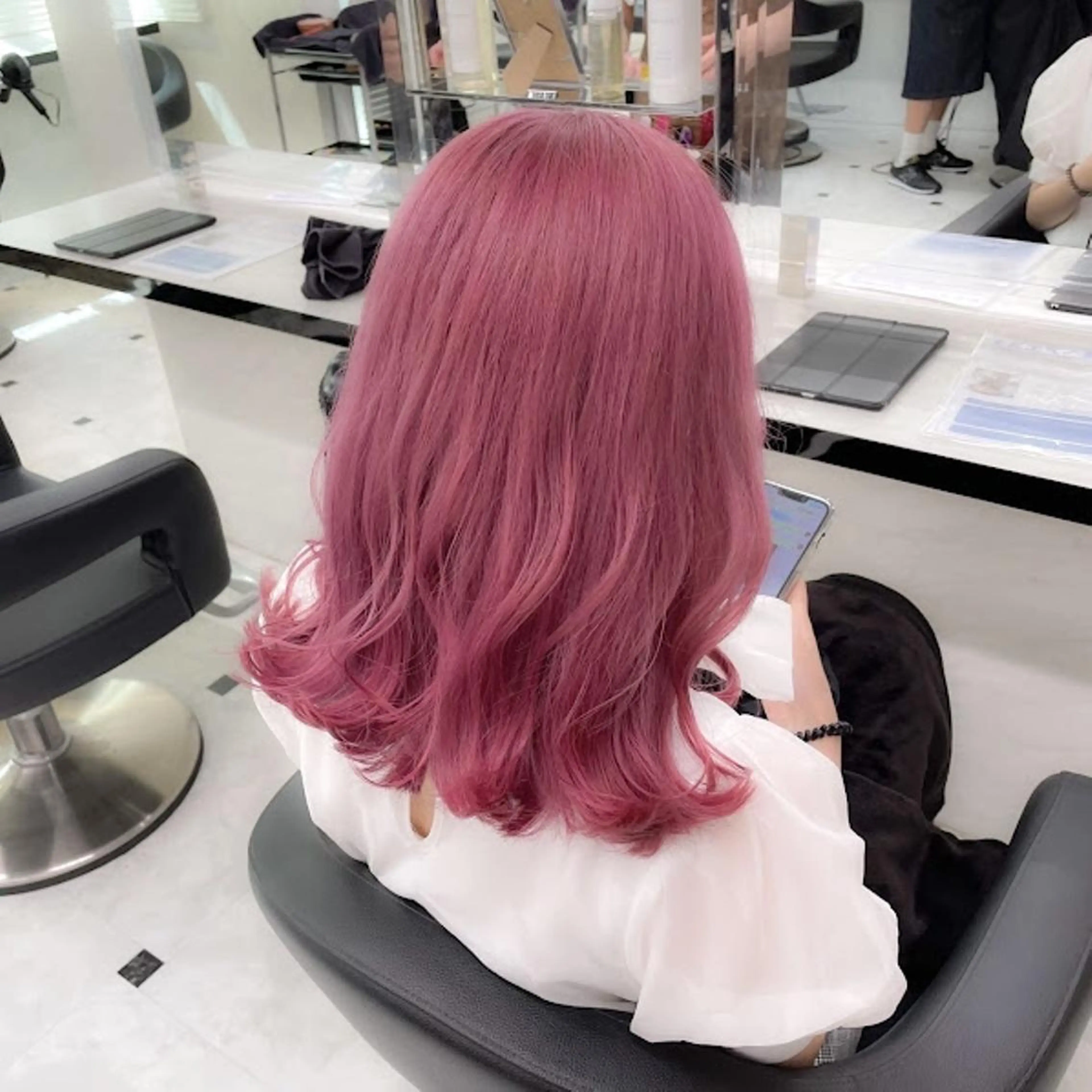 カラー 🏹横浜WILL official🏹のヘアスタイル