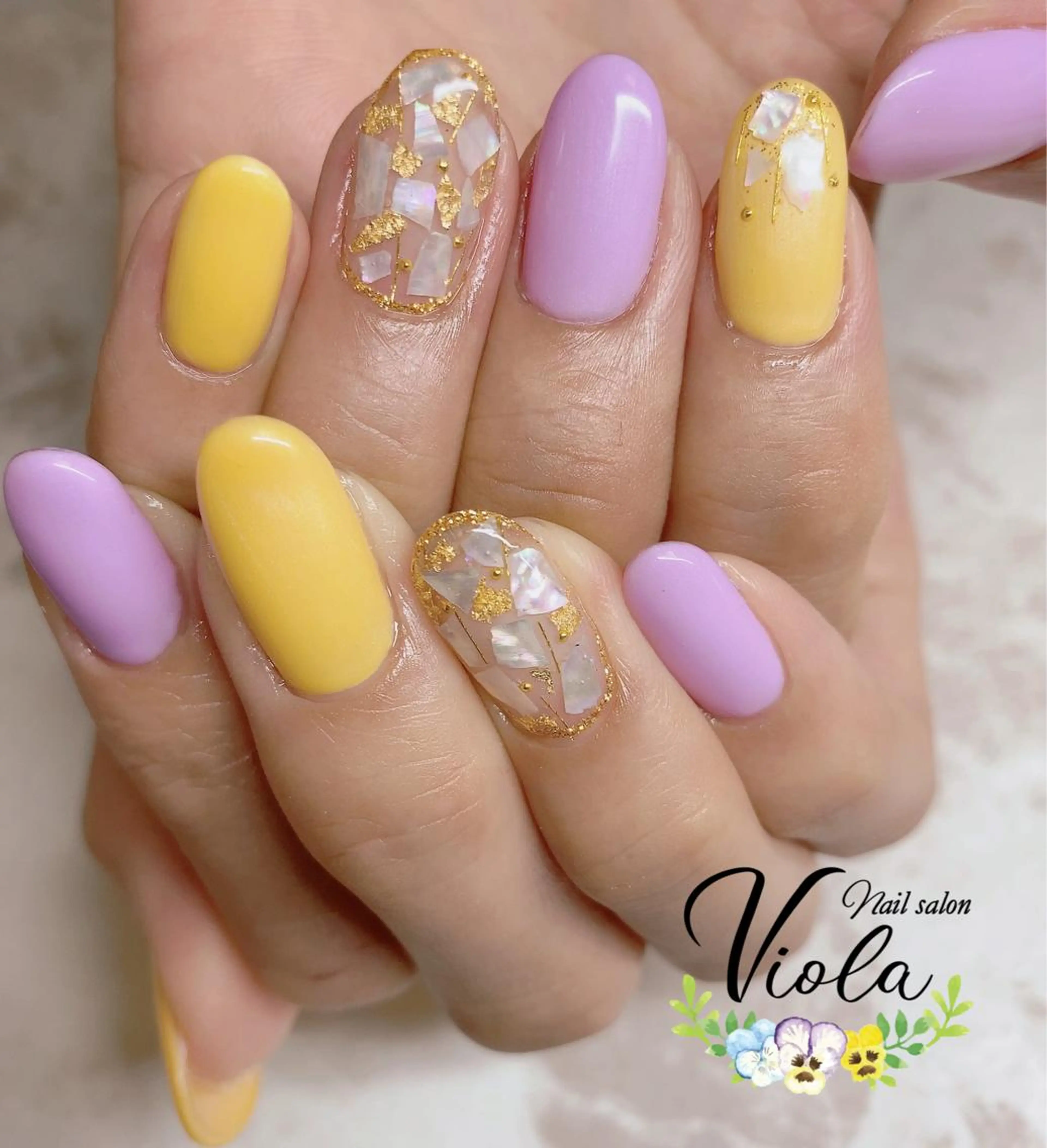 ネイル ゴージャス 春ネイル ハンドネイル Nailsalon Viola所属・ネイルサロン Violaのネイルデザイン