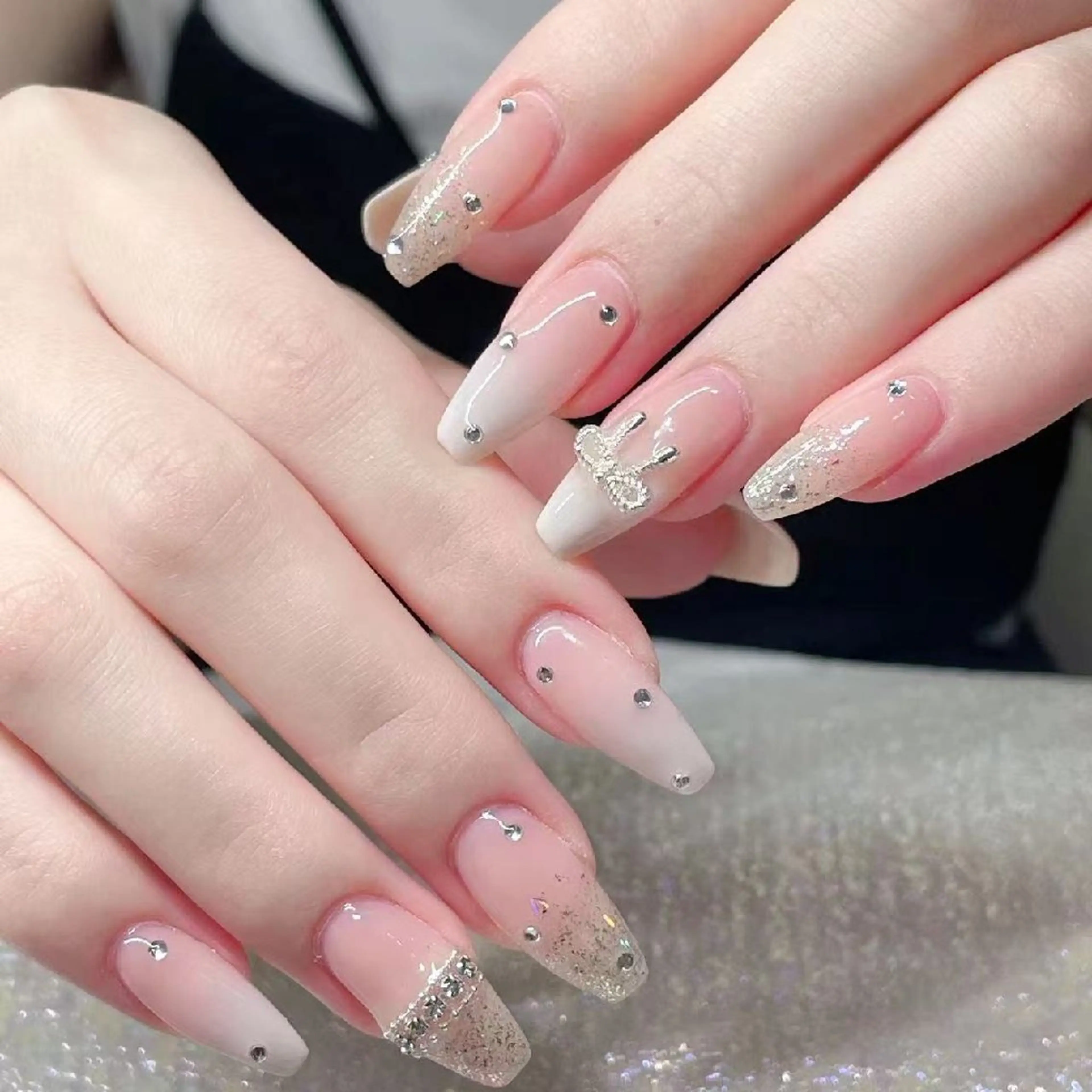 ネイル ハンドネイル Queens みなみのネイルデザイン