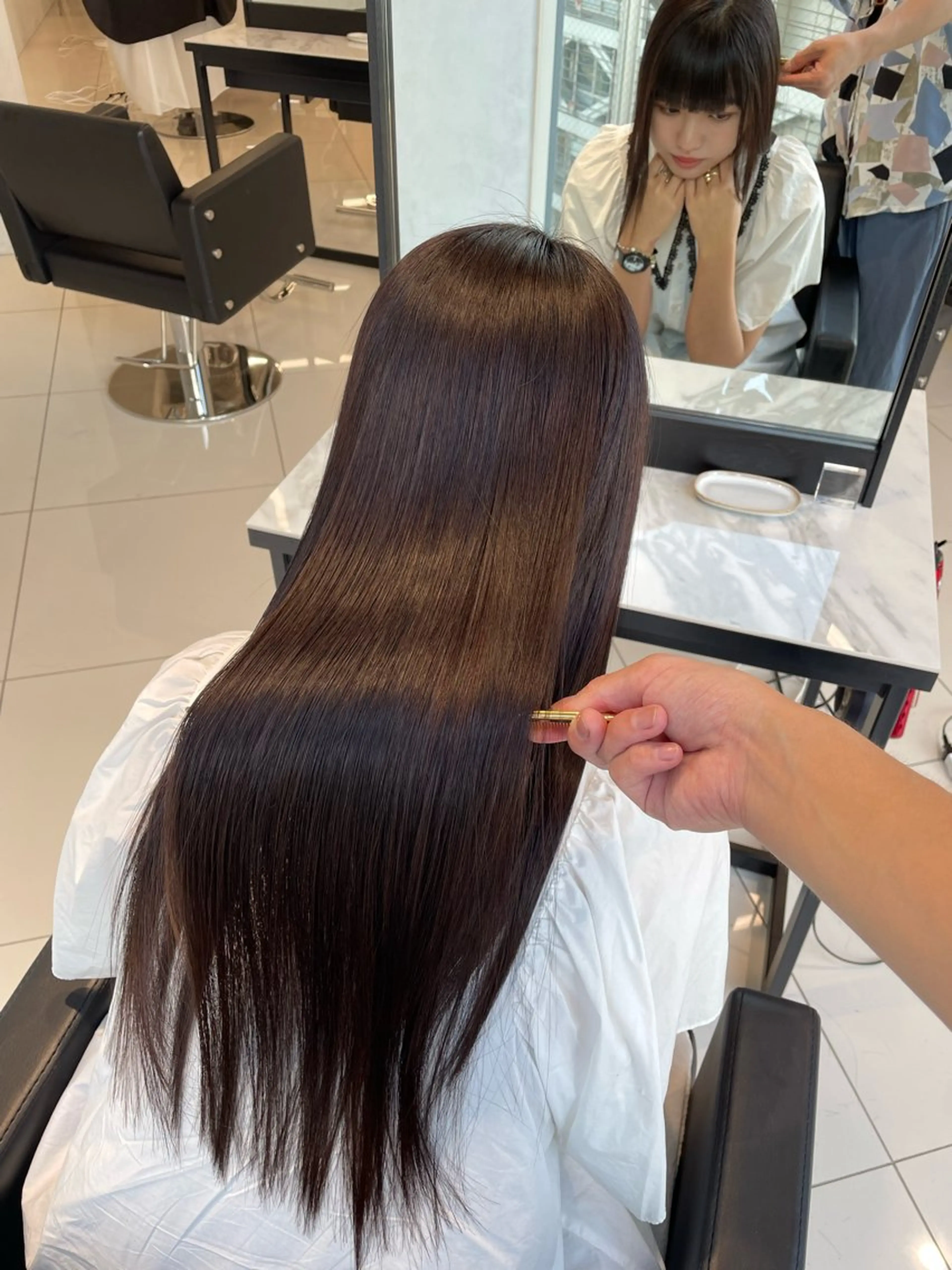 ロング カット 縮毛矯正 トリートメント ヘッドスパ ✨髪質改善✨美髪 矯正🫧小泉のヘアスタイル