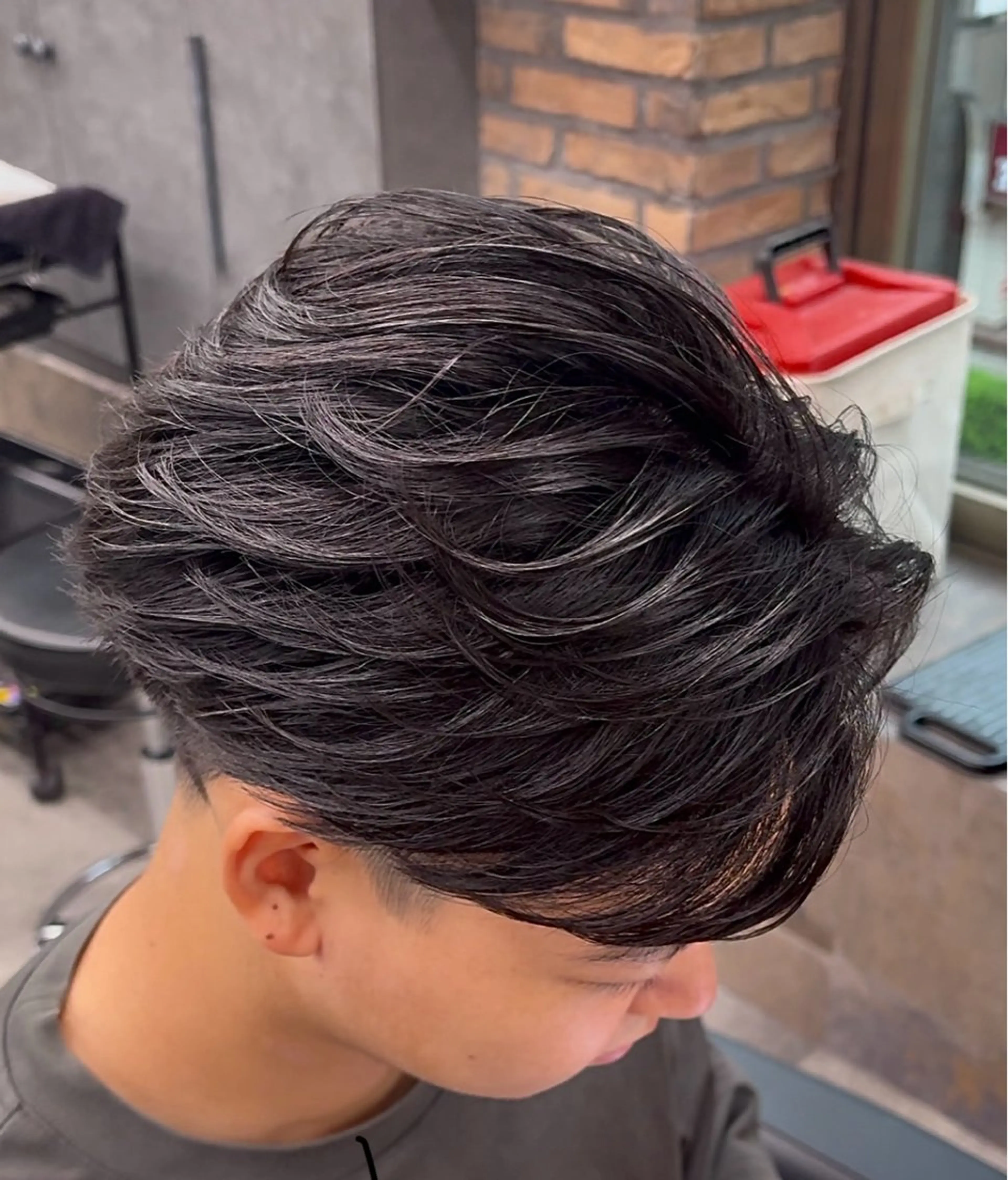 パーマ メンズ センターパート フェザーパーマ メンズハイライト メンズメッシュ マッシュ センターパート/ニュ アンス🔥SHUYAのヘアスタイル