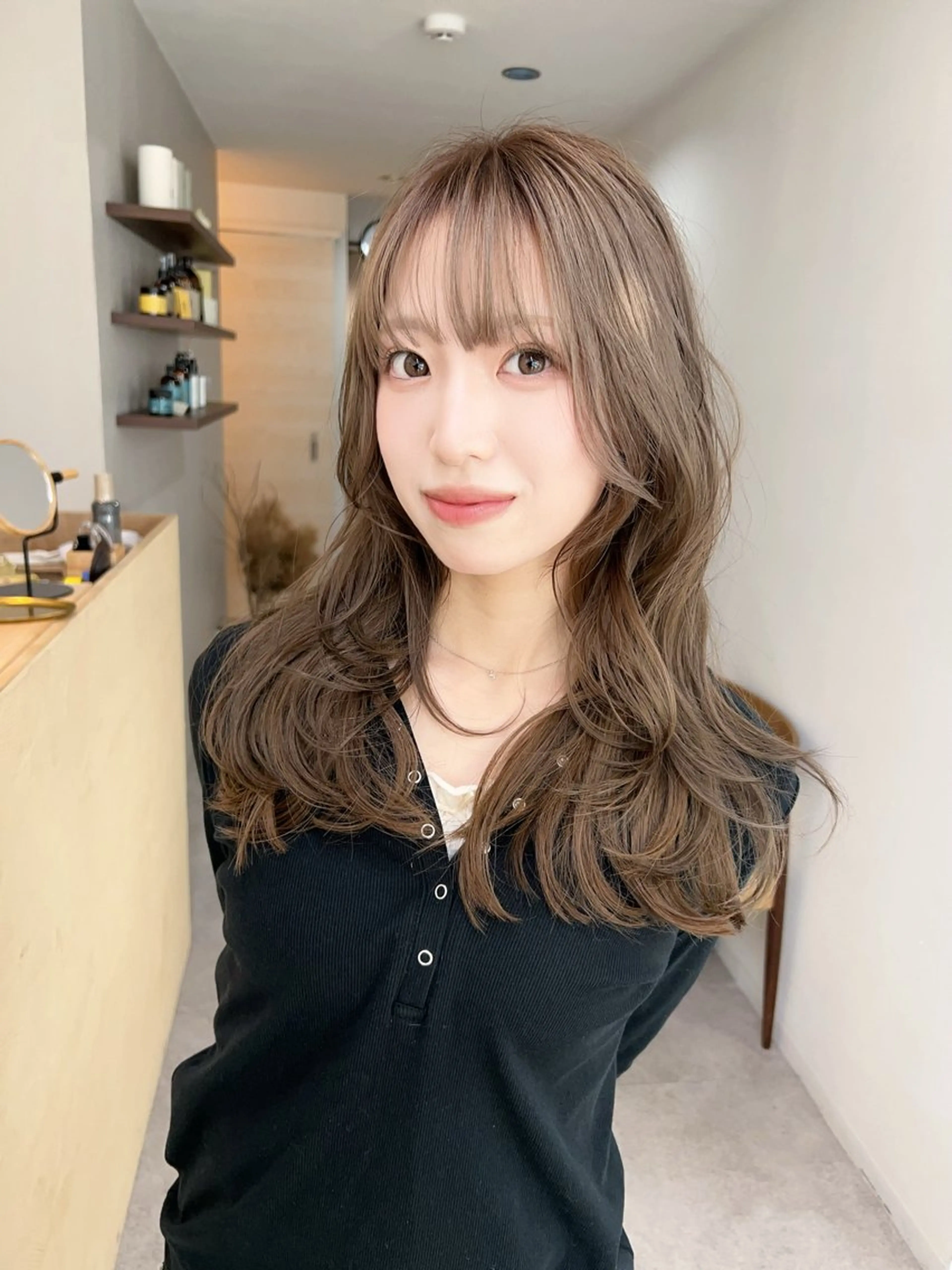 セミロング カラー カット ヘアカラー トリートメント 韓国レイヤー/ハイ トーン/優太のヘアスタイル