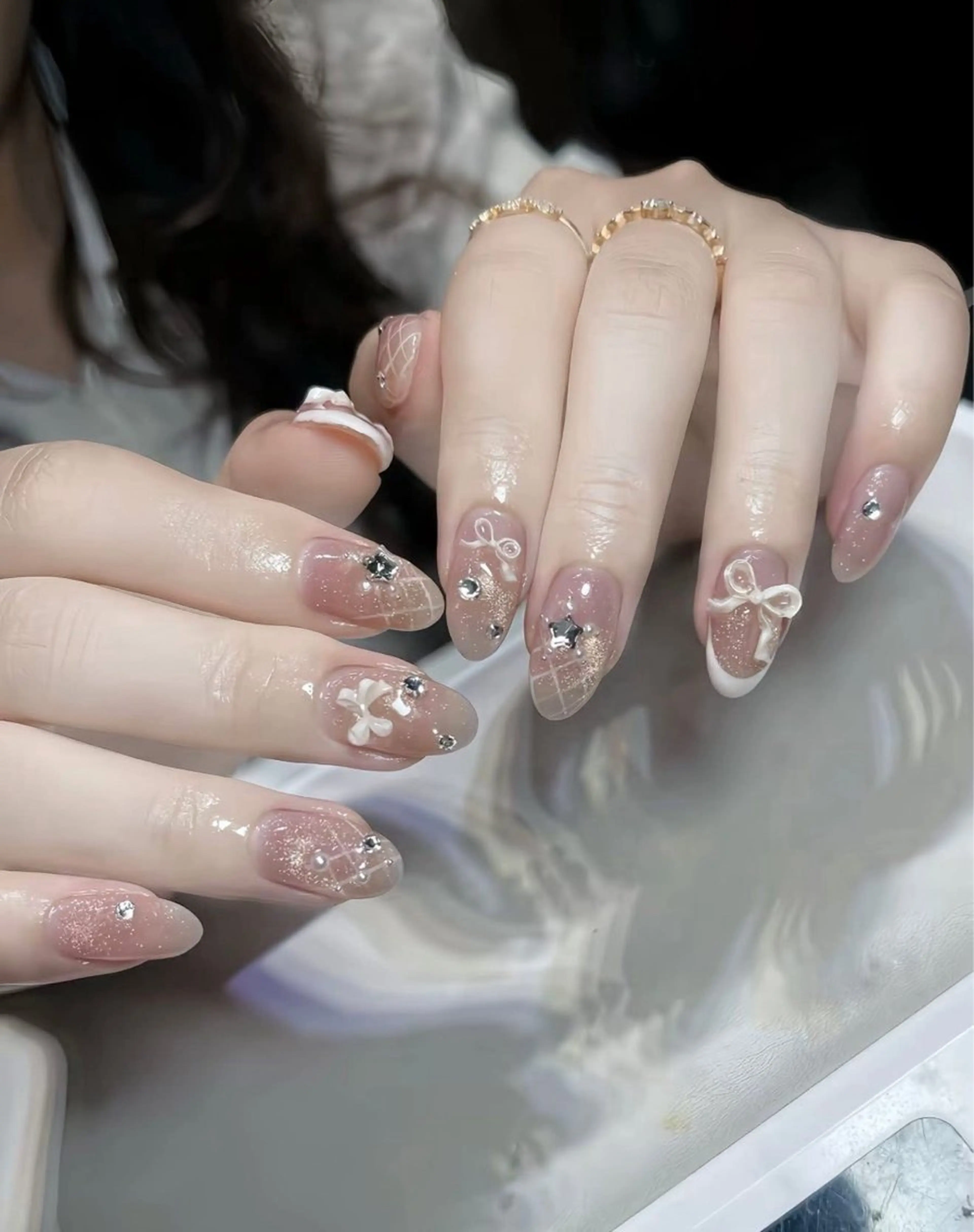 ネイル ハンドネイル T. Leeのネイルデザイン