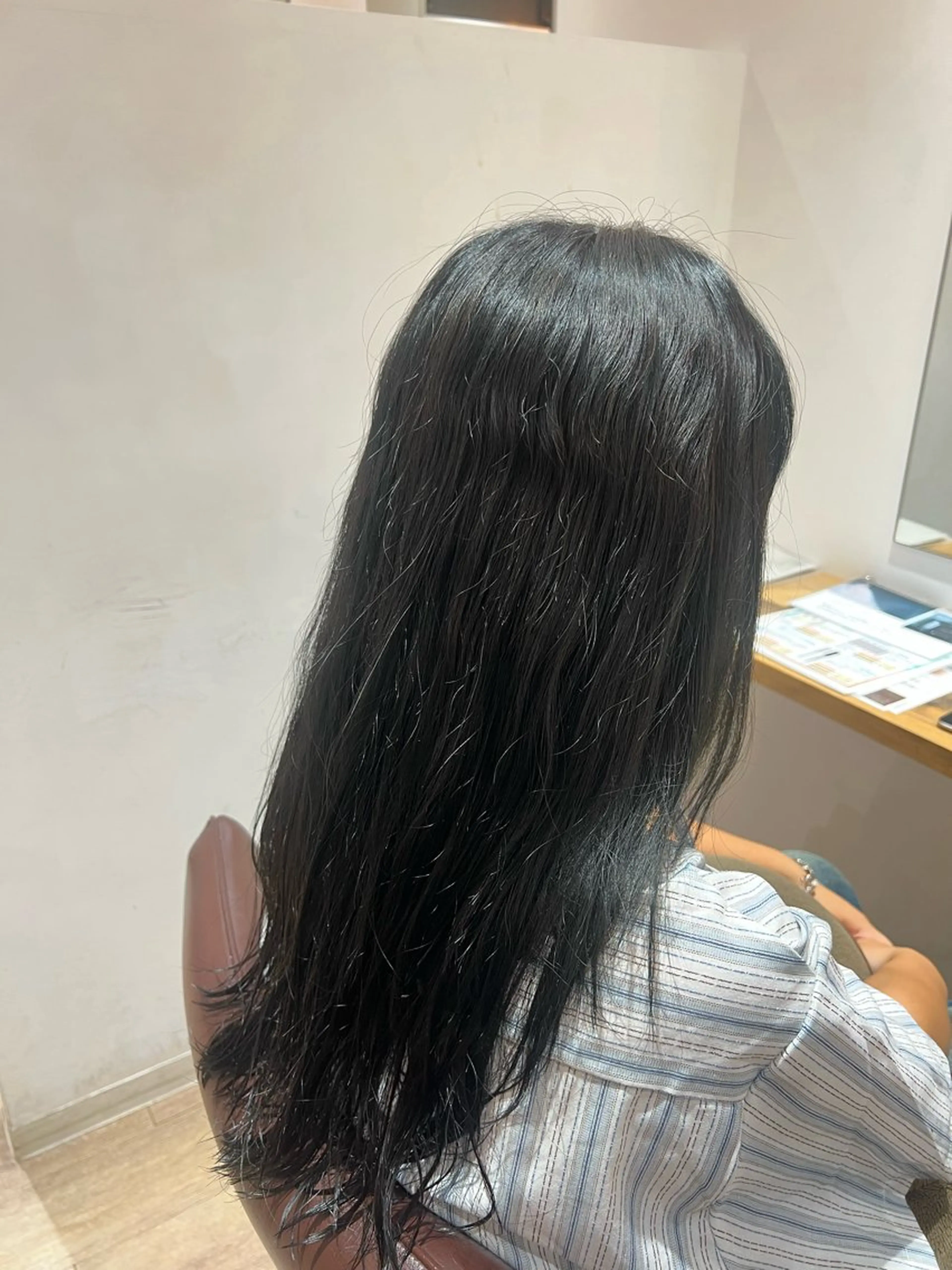 透明感ワンカラー＋10分ヘッドスパ＋トリートメントの写真