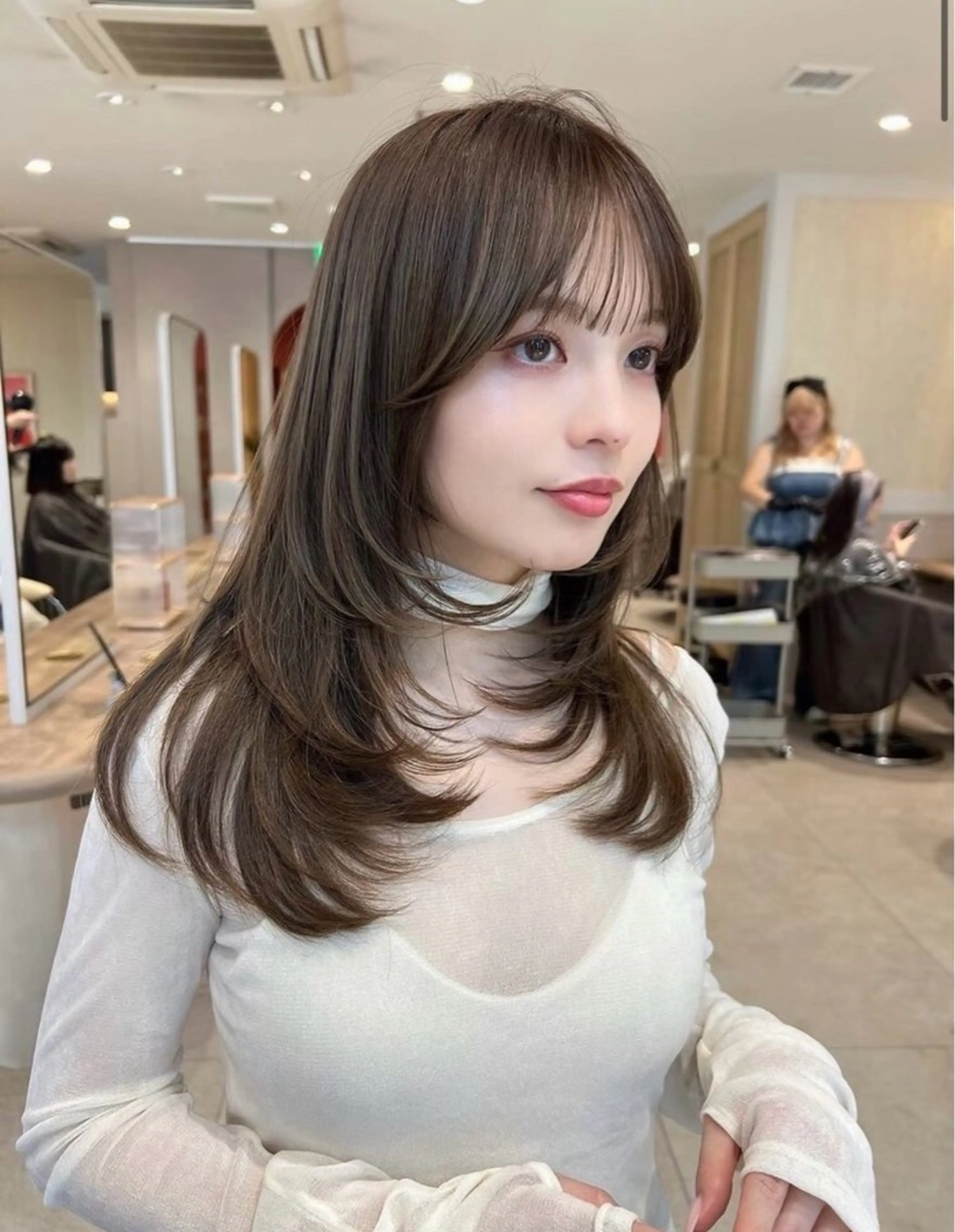 セミロング 【レイヤー特化】 笠原優のヘアスタイル