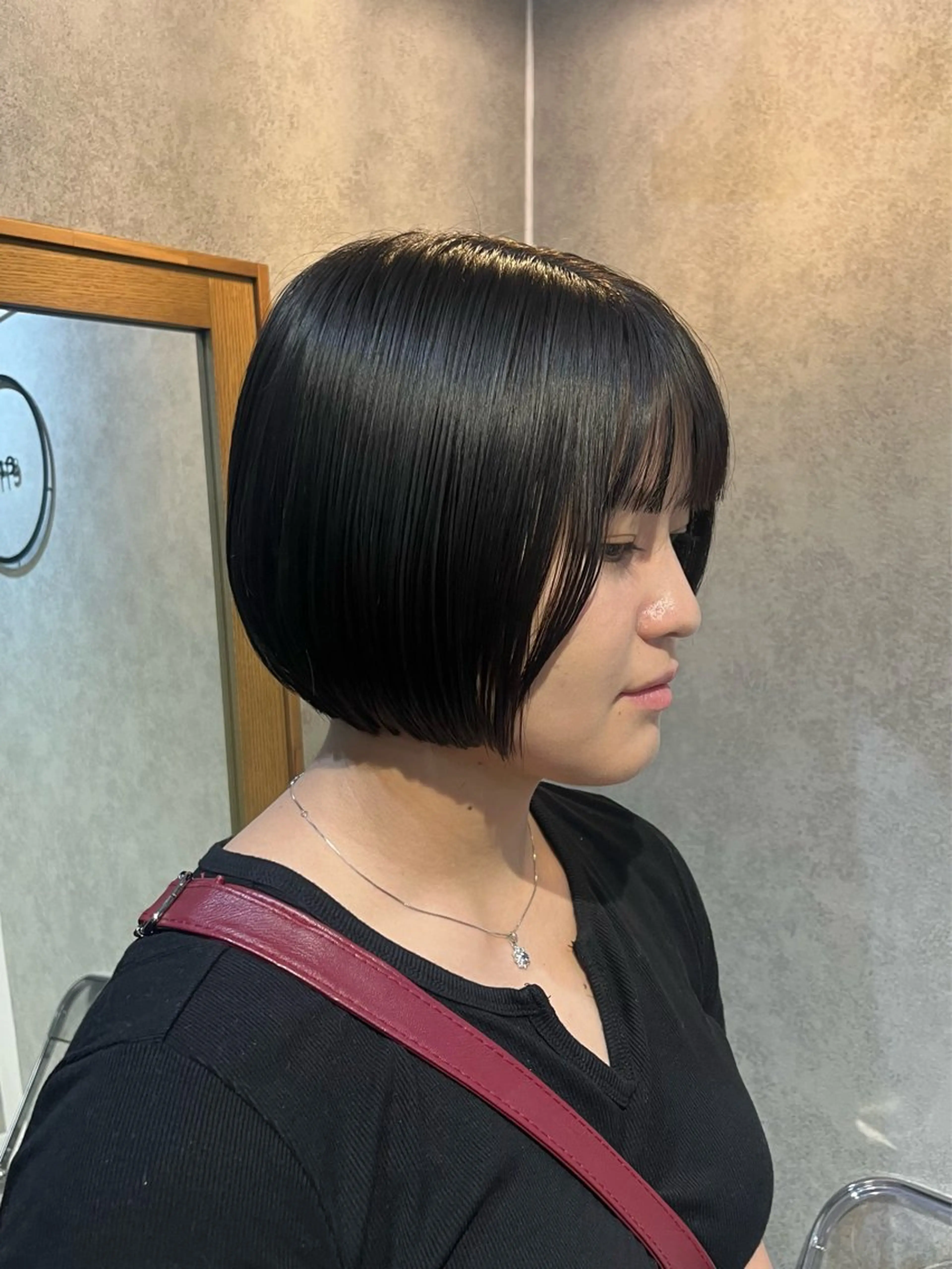 ショート カラー カット ヘアカラー トリートメント ボブ/プツッとボブ/ ボブパーマ/モエのヘアスタイル
