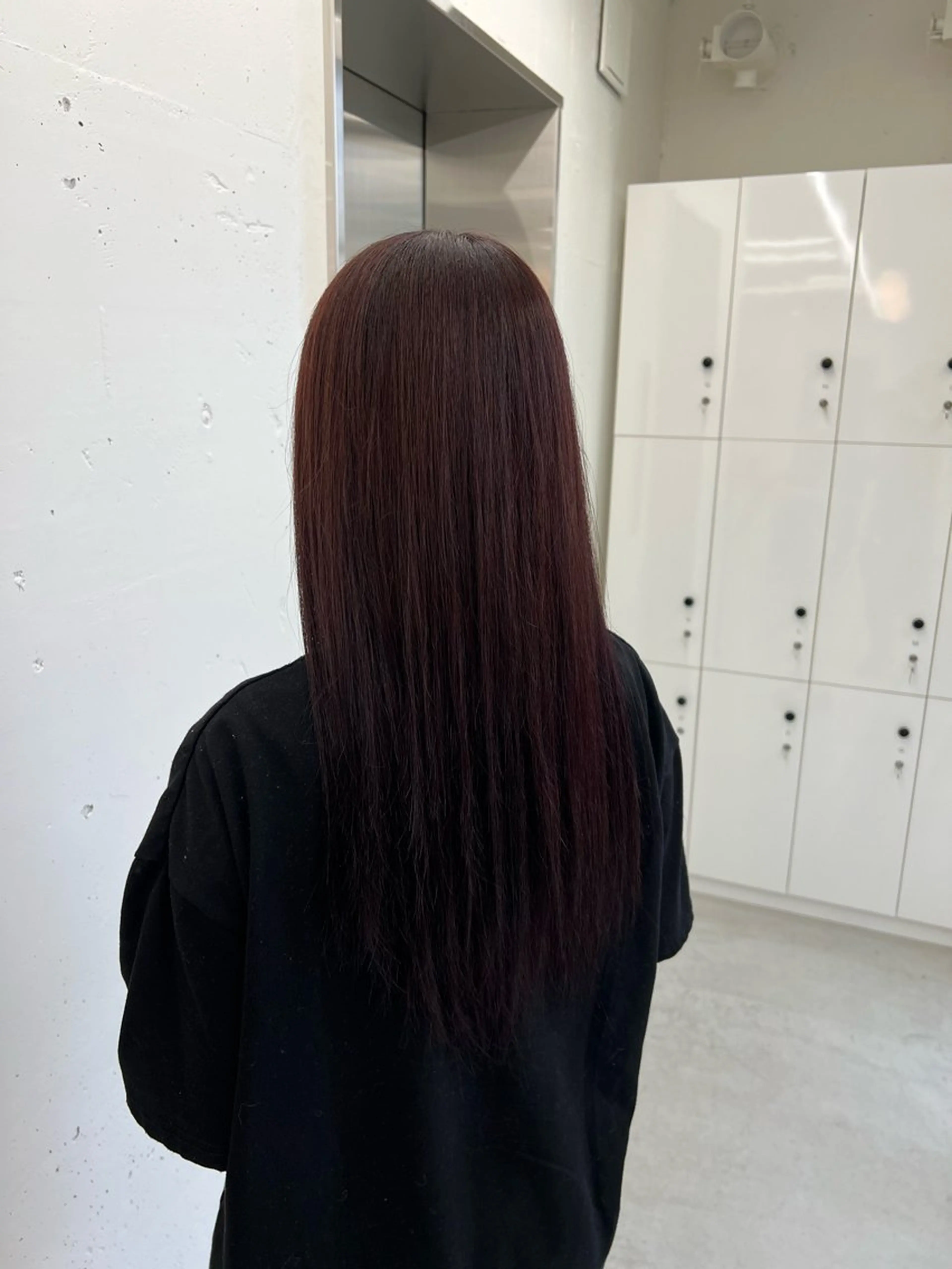ロング カラー ブリーチ ボルドーカラー ブリーチなしカラー ヘアカラー トリートメント あすか JILLSTUDIOのヘアスタイル