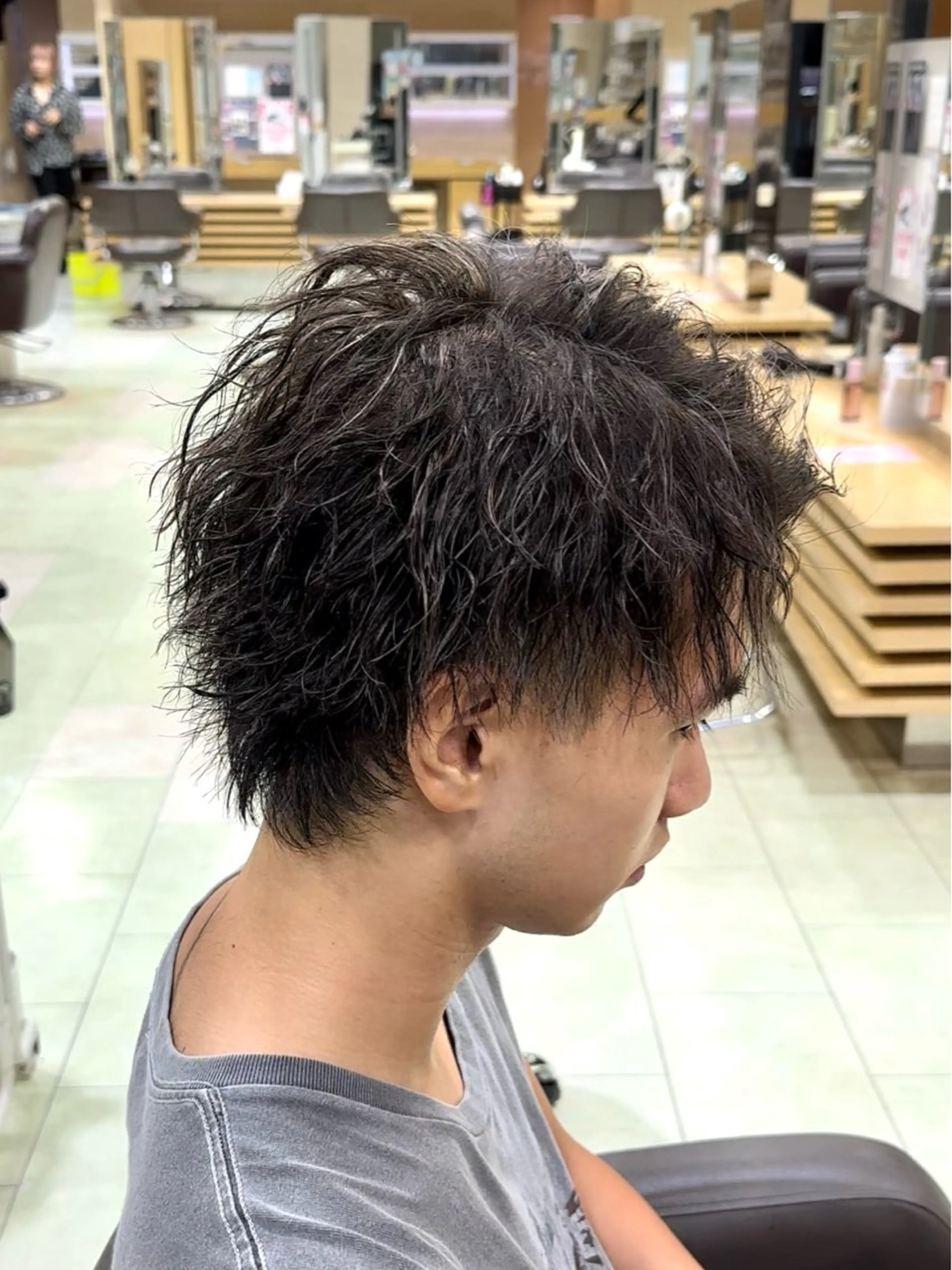 メンズ メンズパーマ カット ヘアカラー パーマ メンズパーマ特化🥇 フェザーパーマ/紘夢のヘアスタイル