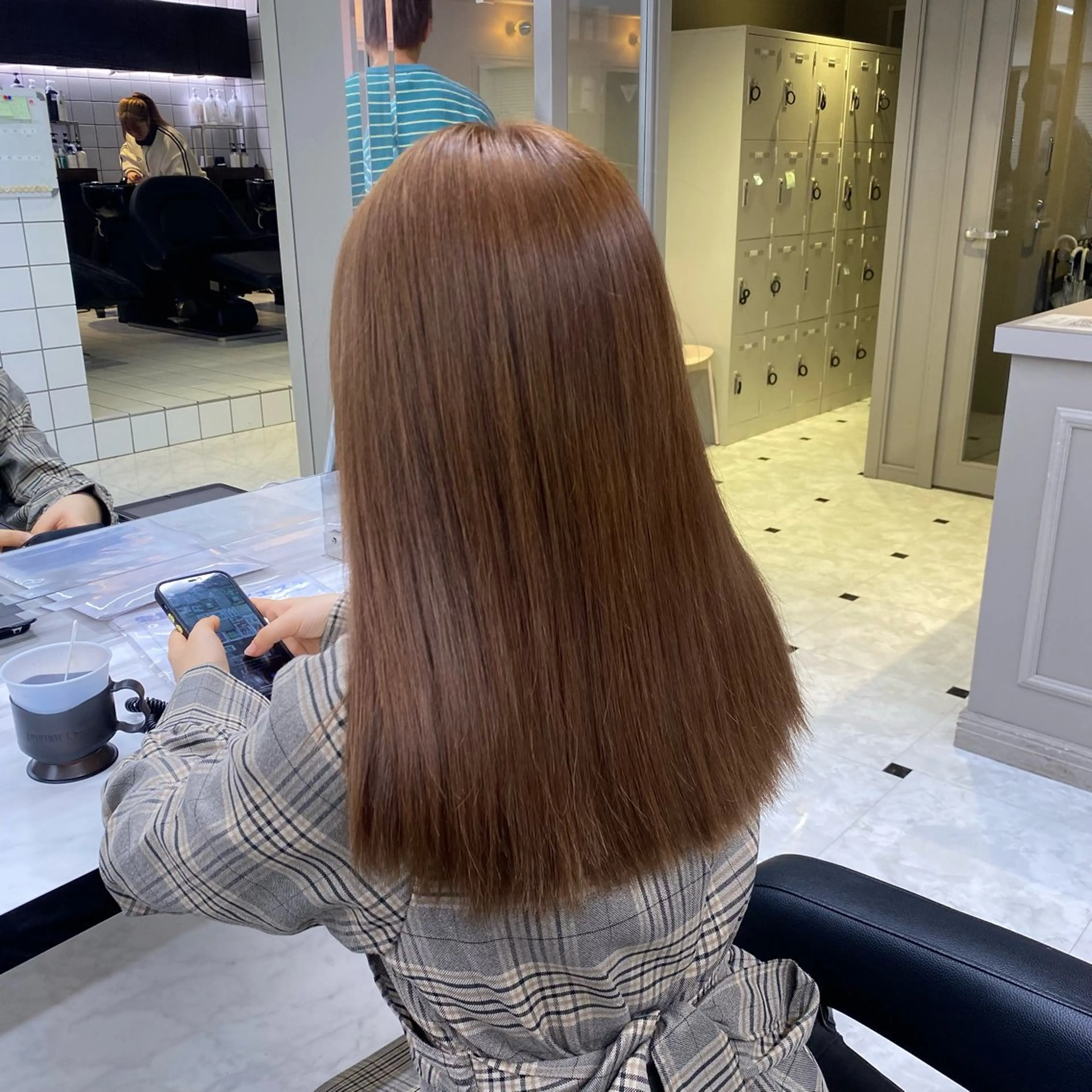 セミロング カラー ベージュカラー ブリーチ ダブルカラー ミルクティーベージュ ブリーチなしカラー ♡ダブルカラー♡ 透明感カラー♡AIのヘアスタイル