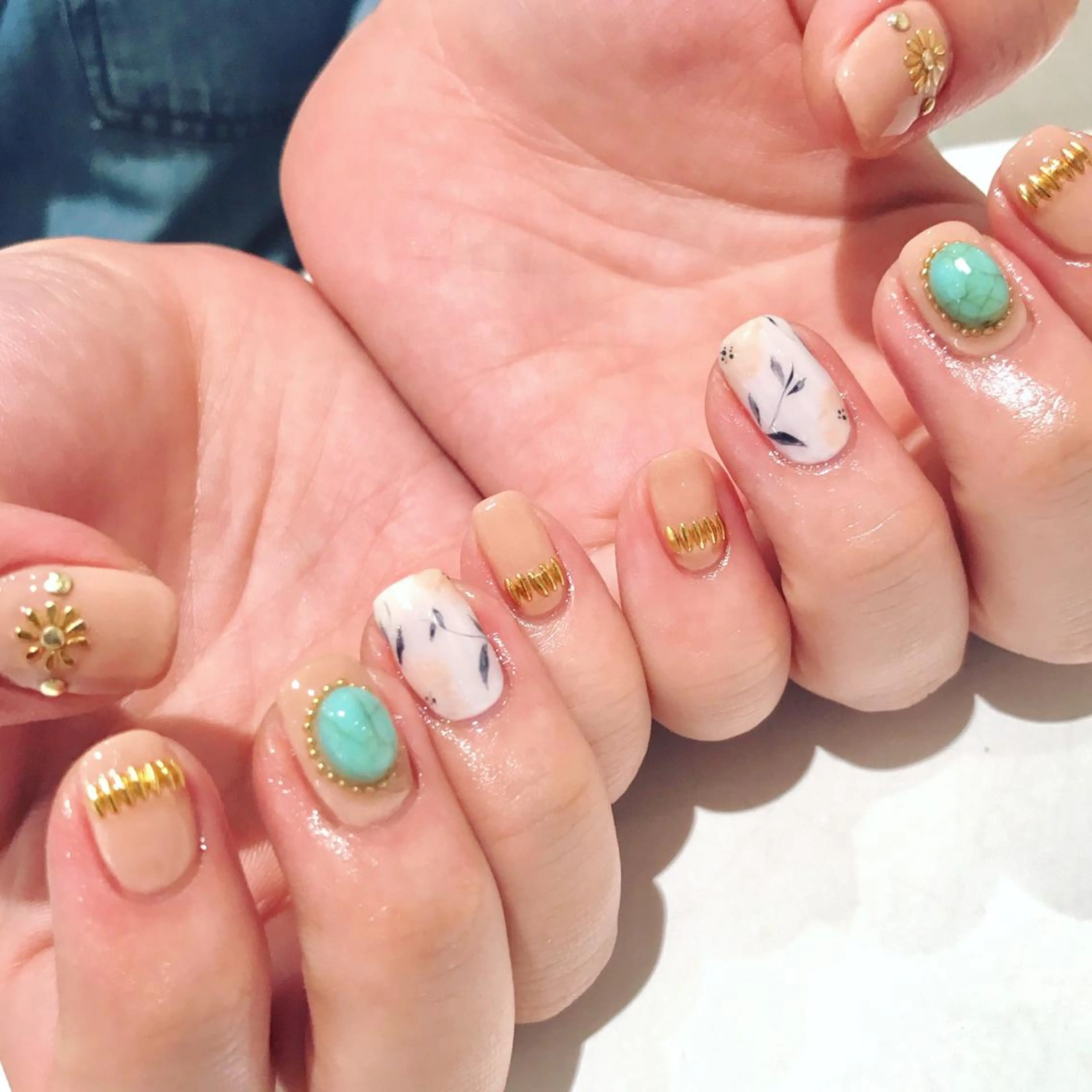 ネイル 山藤 萌永のネイルデザイン